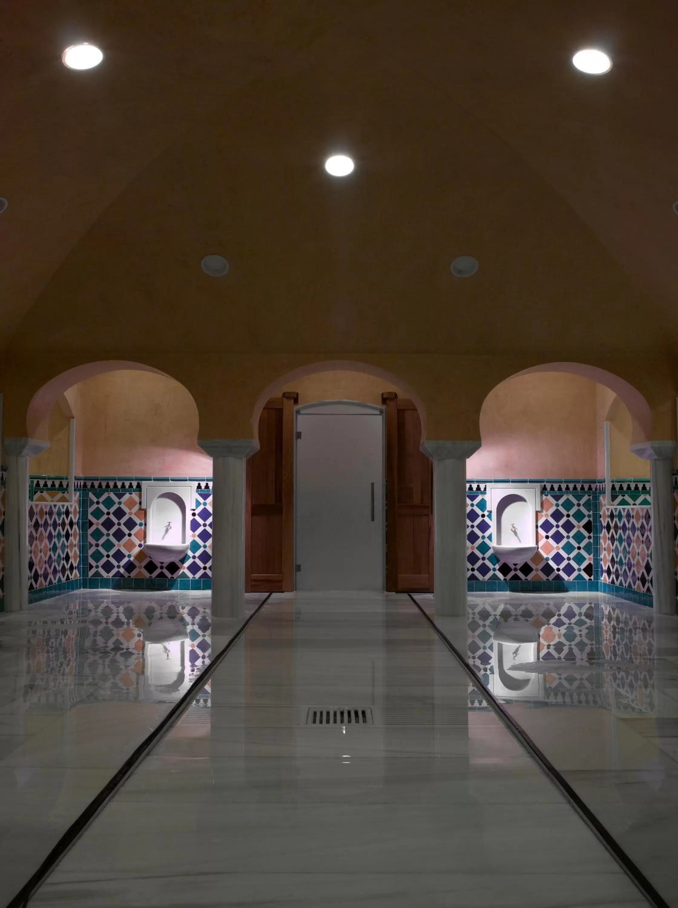 Spa and wellness centre/facilities in Hotel Macià Real De La Alhambra