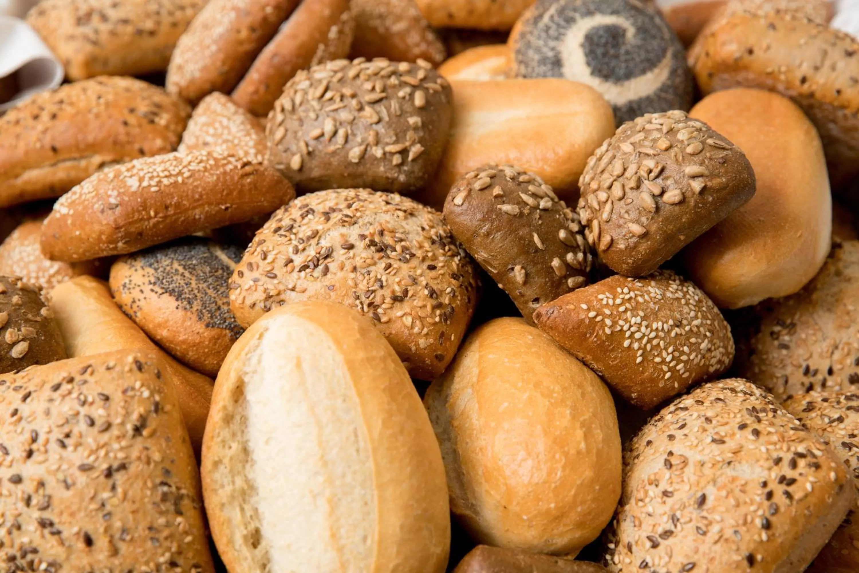 Buffet breakfast in AZIMUT Hotel Dresden