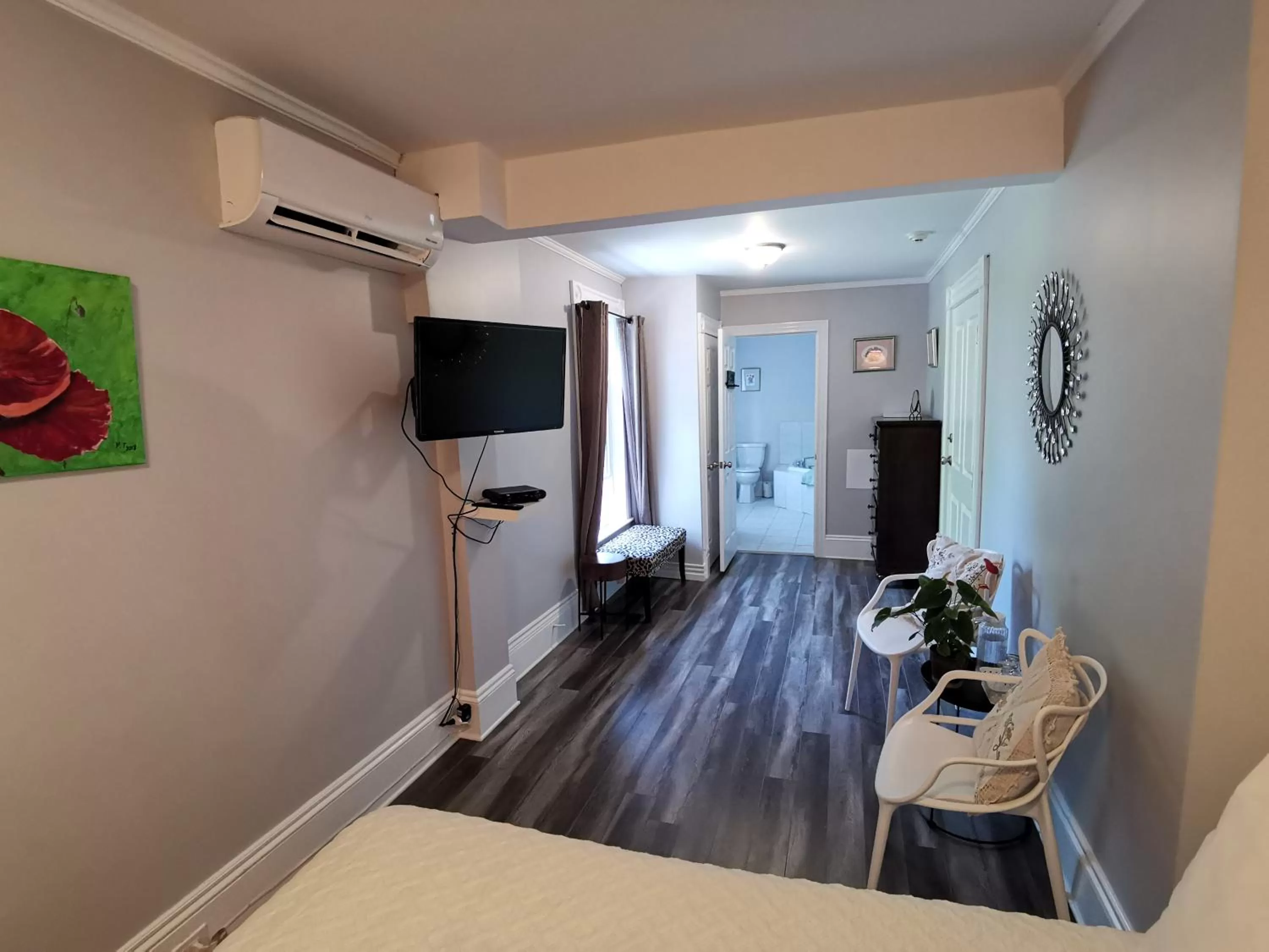 Living room, Bed in By The River B&B