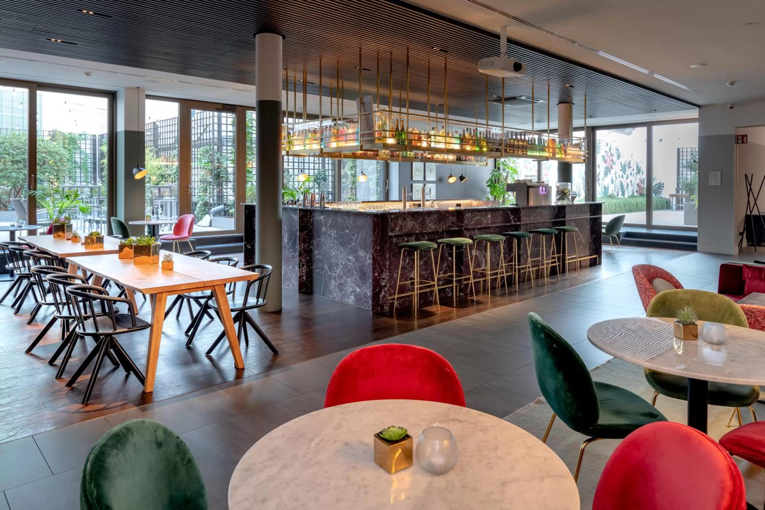 Lounge or bar in Mercure Hotel Wiesbaden City