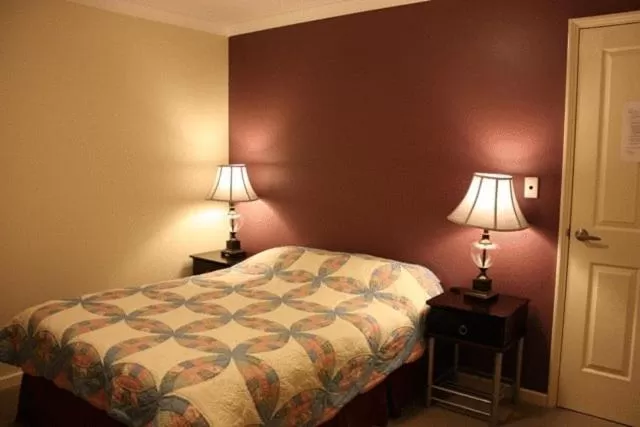 Bedroom, Bed in Arcadian Bed & Breakfast