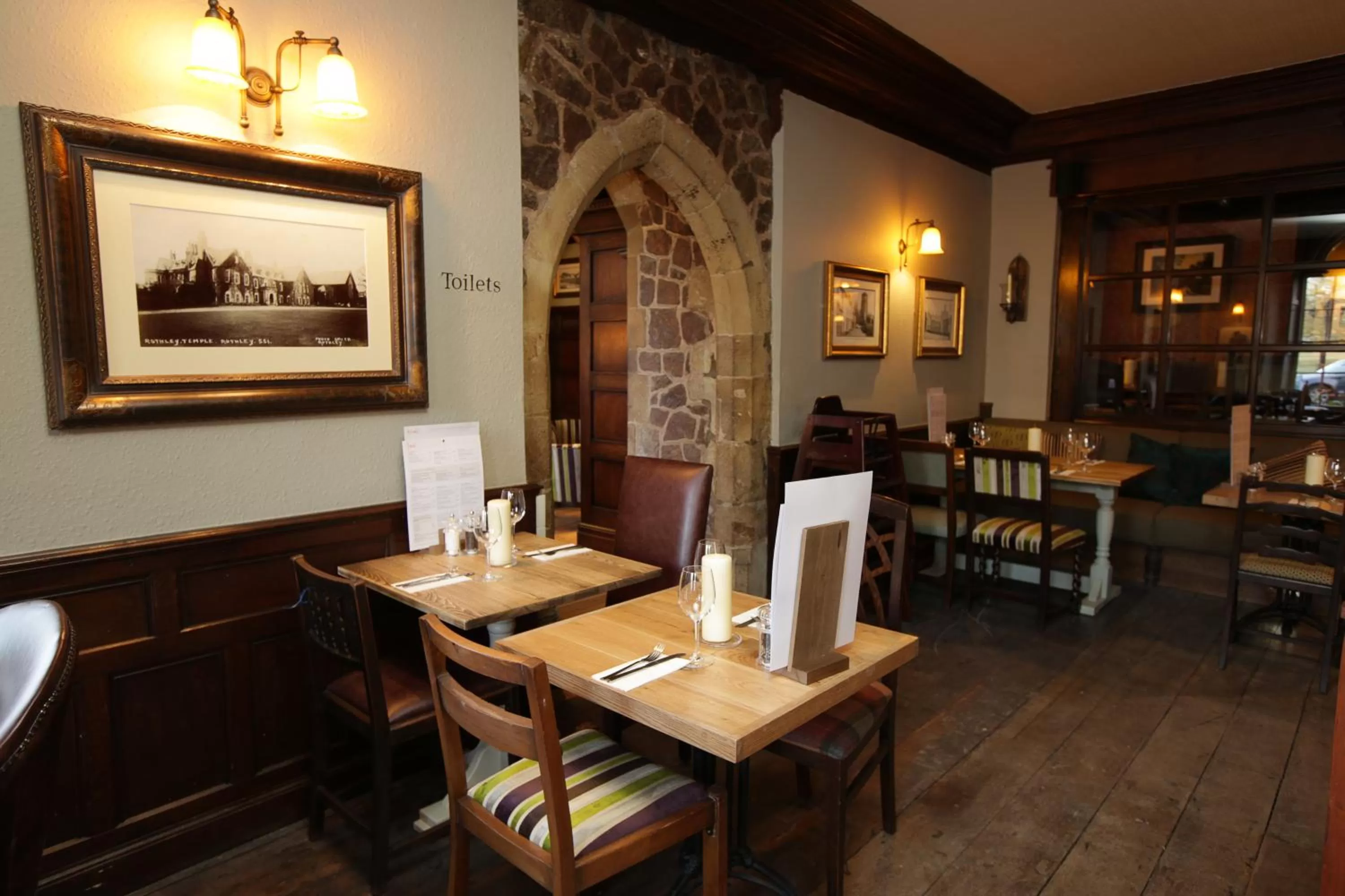 Restaurant/places to eat in Rothley Court Hotel by Greene King Inns