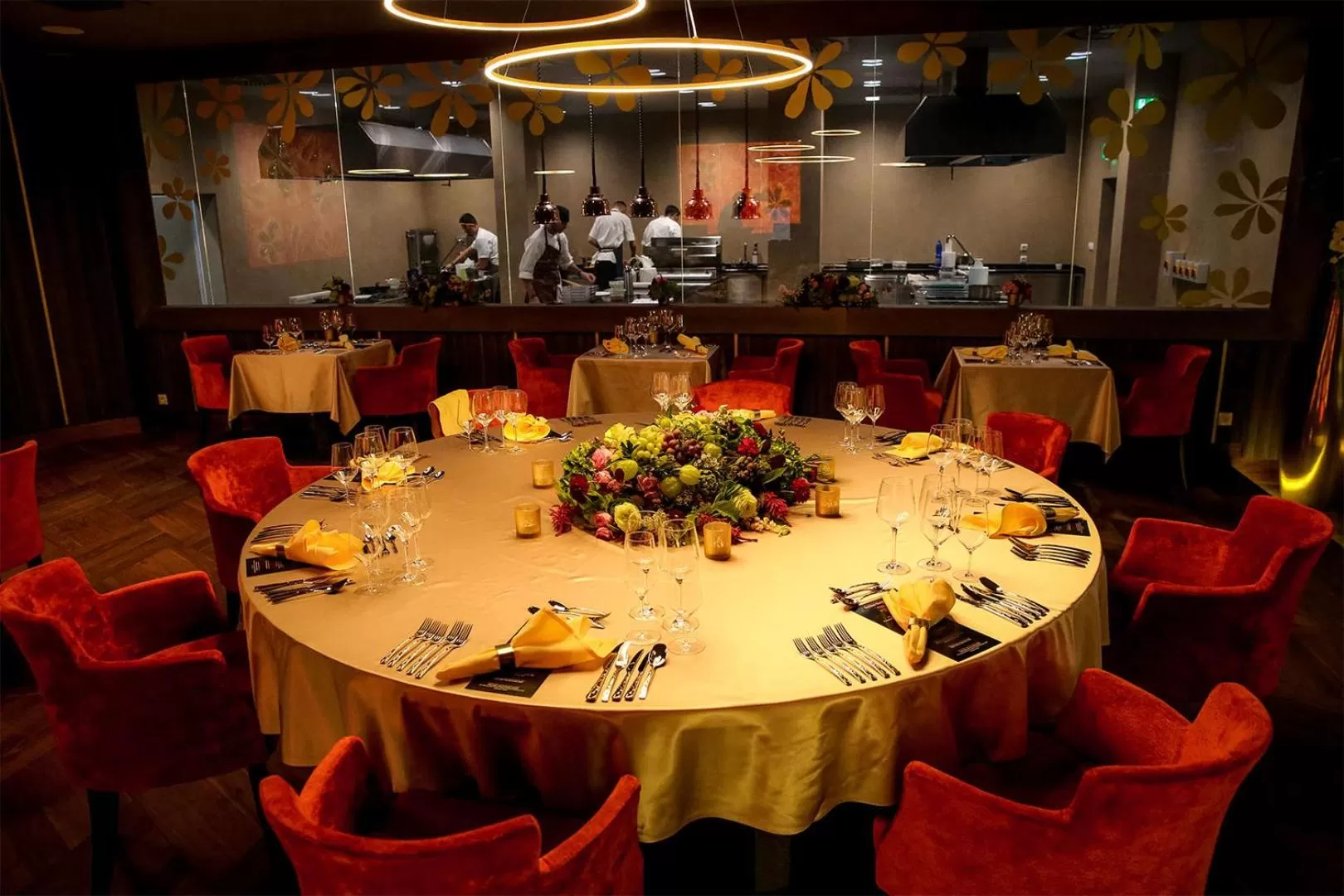 Restaurant/places to eat in X-BIONIC Hotel