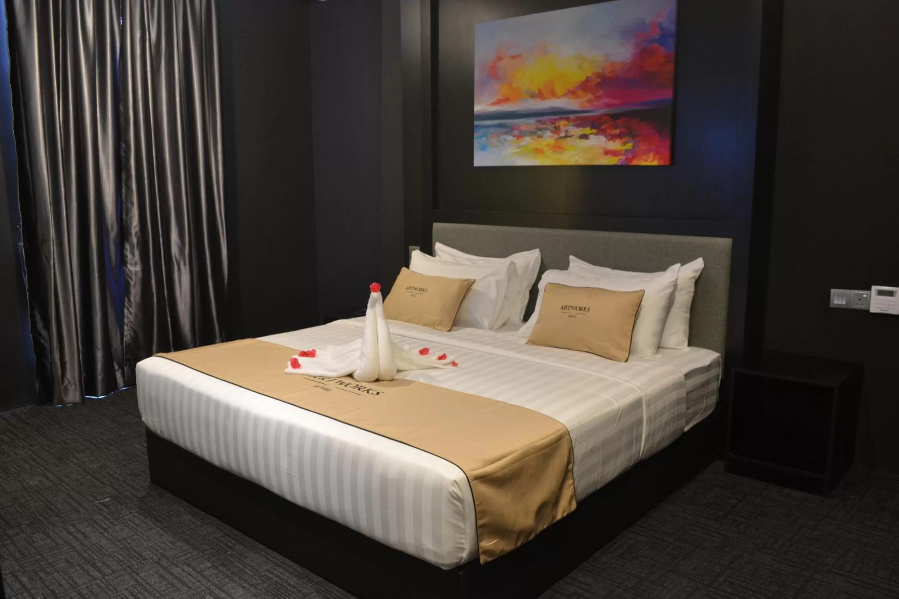 Bed in Artworks Hotel Ipoh
