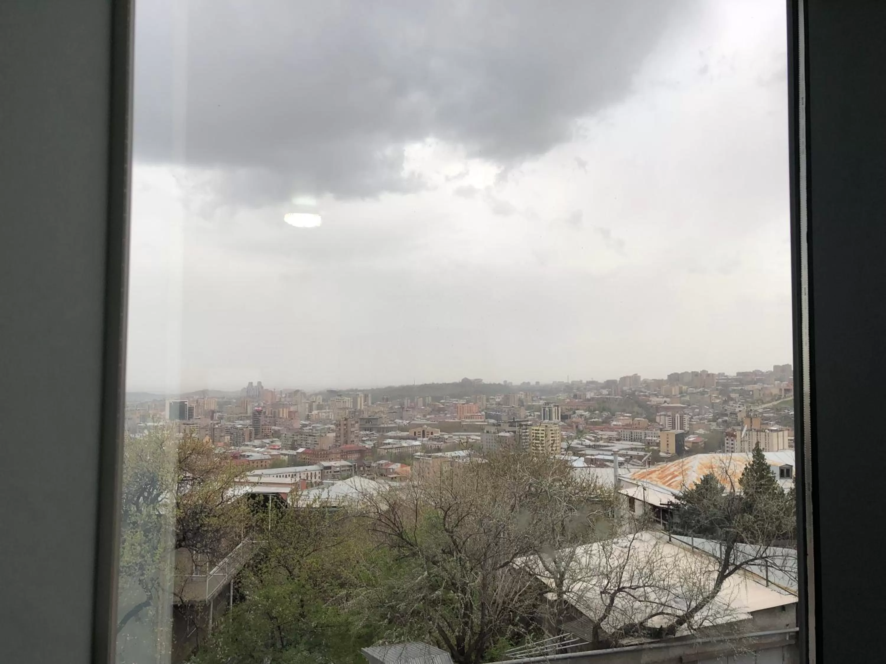 Mountain View in Nork Hotel