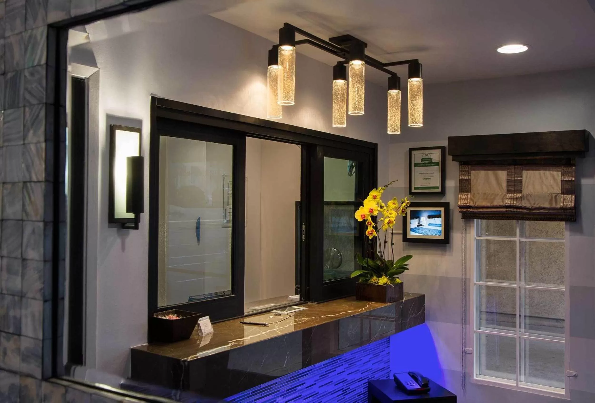 Lobby or reception in Regency Inn in Los Angeles