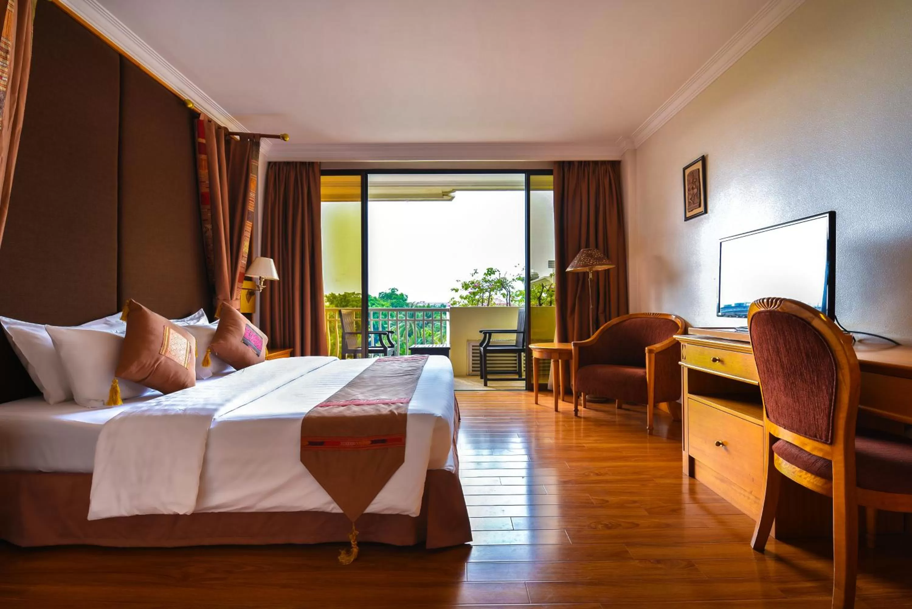 Photo of the whole room, Bed in Angkor Century Resort & Spa