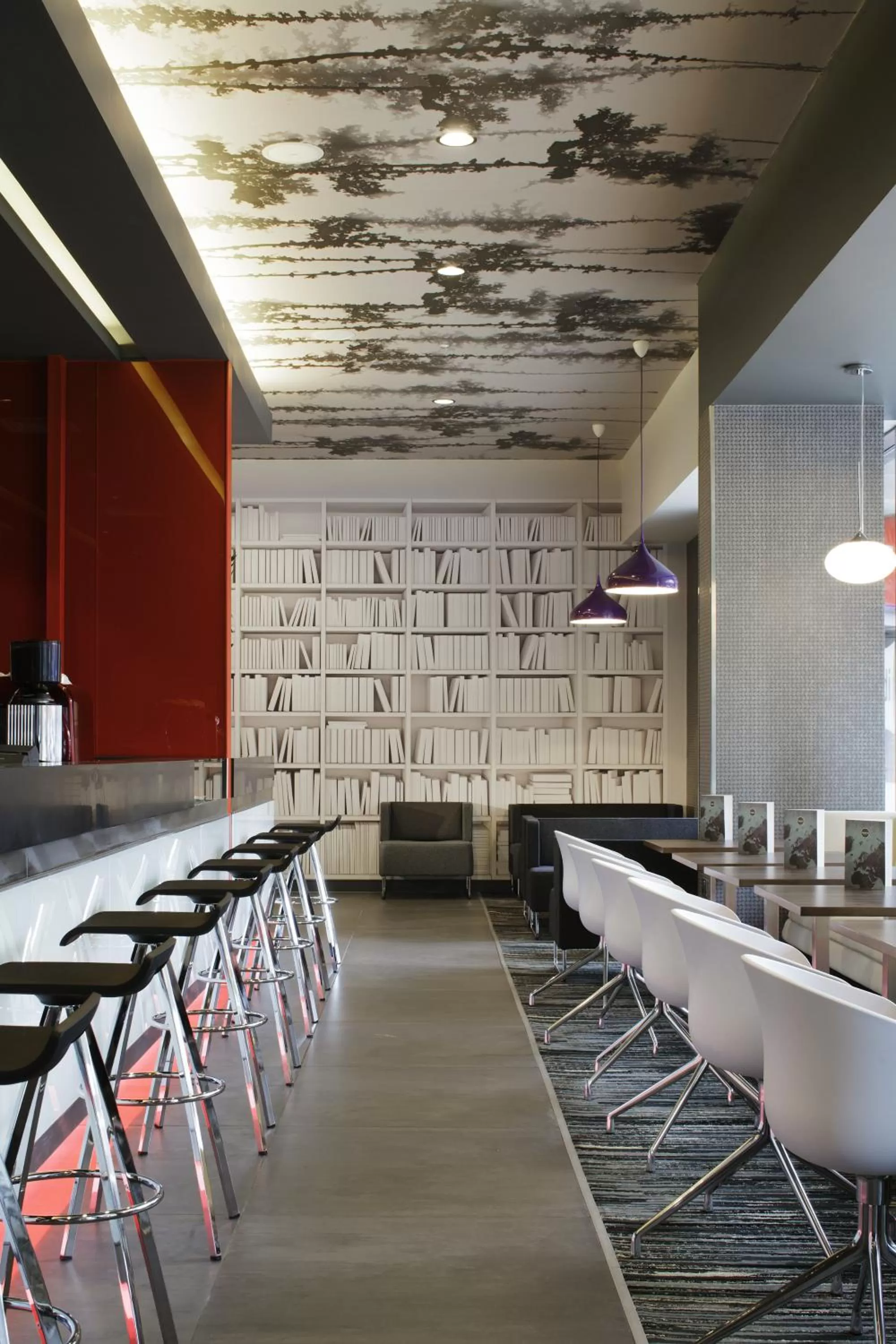 Restaurant/places to eat in ibis London Shepherds Bush - Hammersmith