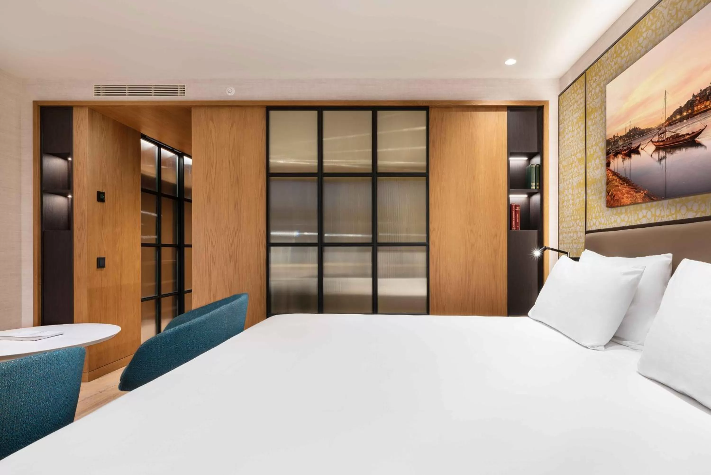 Bed in Eurostars Aliados