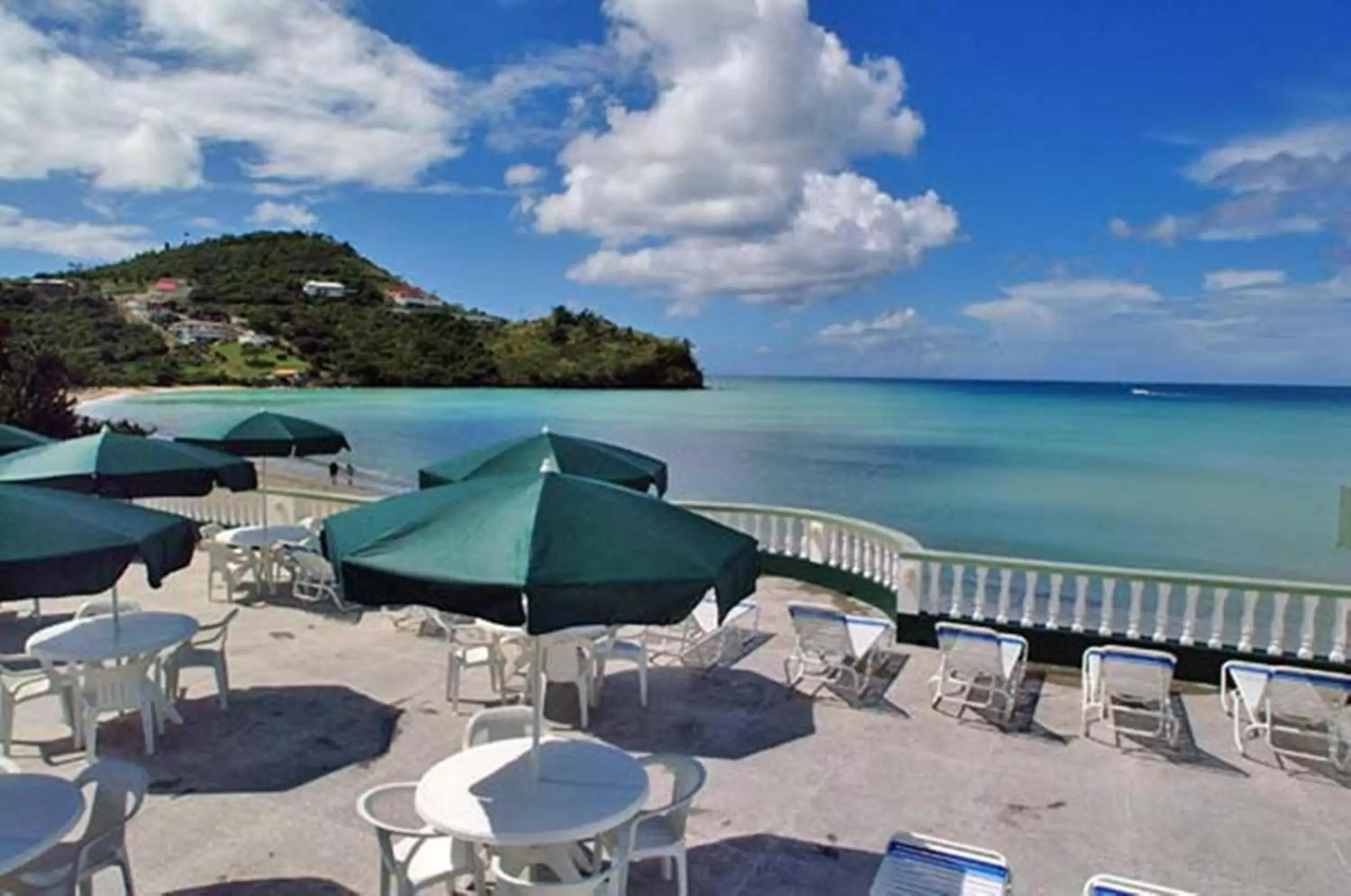 One-Bedroom Apartment with Ocean View - single occupancy in Gem Holiday Beach Resort One-Bedroom Apartment with Ocean View - single occupancy in Gem Holiday Beach Resort