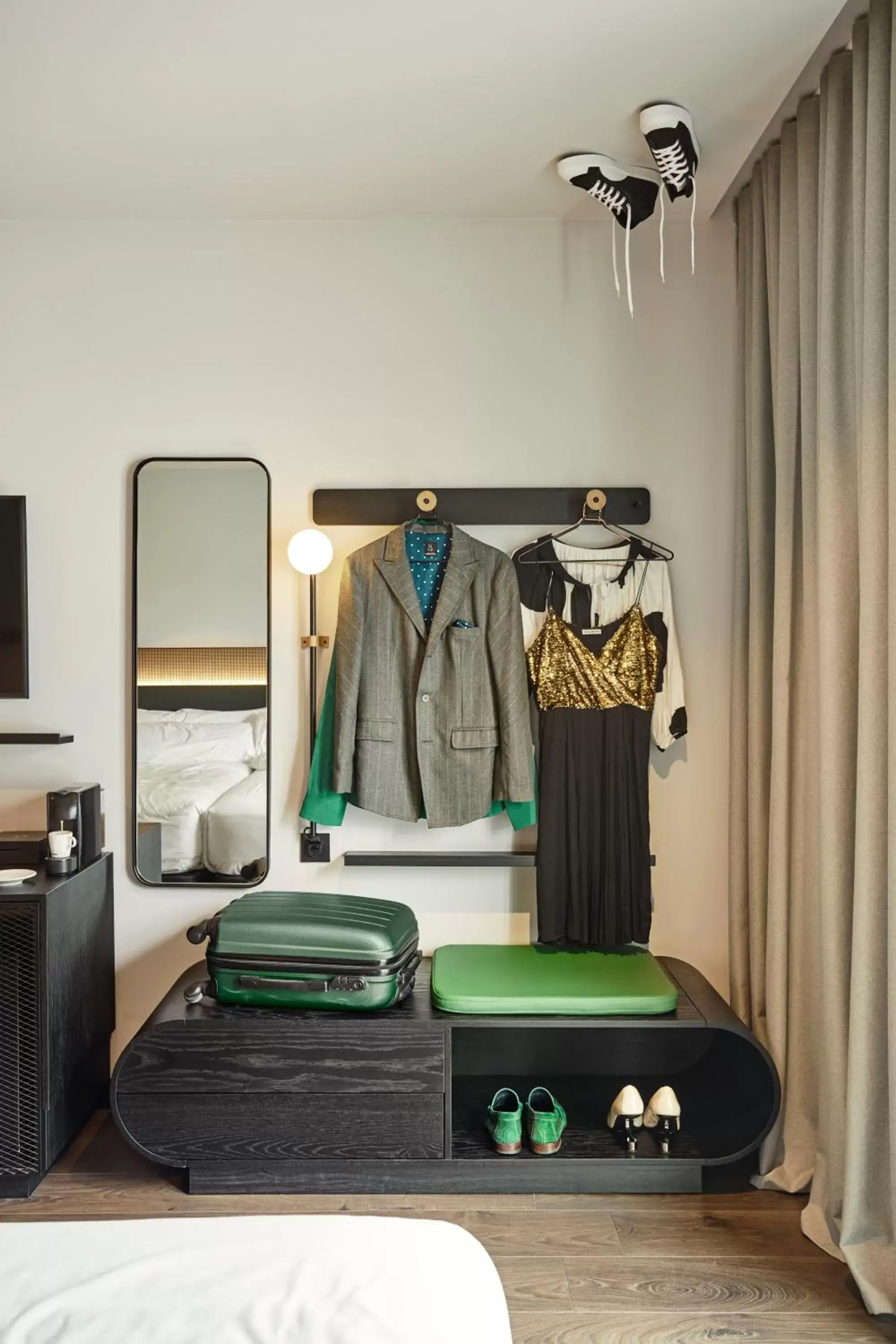 Small Double Room with Balcony in chic&basic Gravity Small Double Room with Balcony in chic&basic Gravity