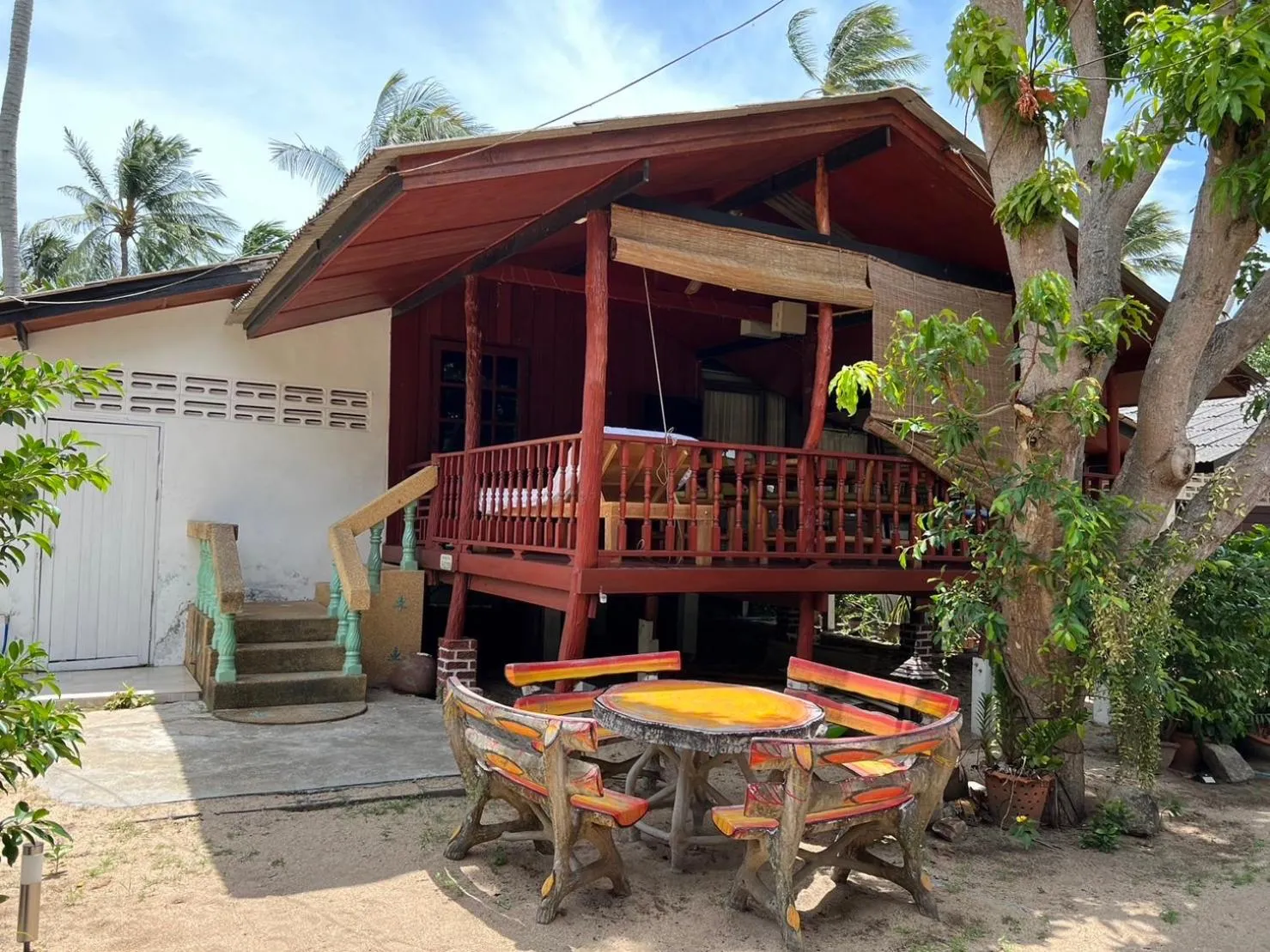 Three-Bedroom Bungalow in Bangpo Village