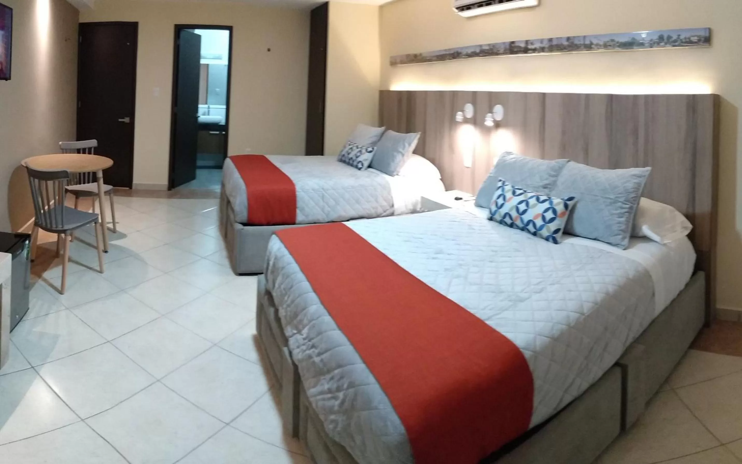 Photo of the whole room, Bed in EXECUTIROOMS VERACRUZ
