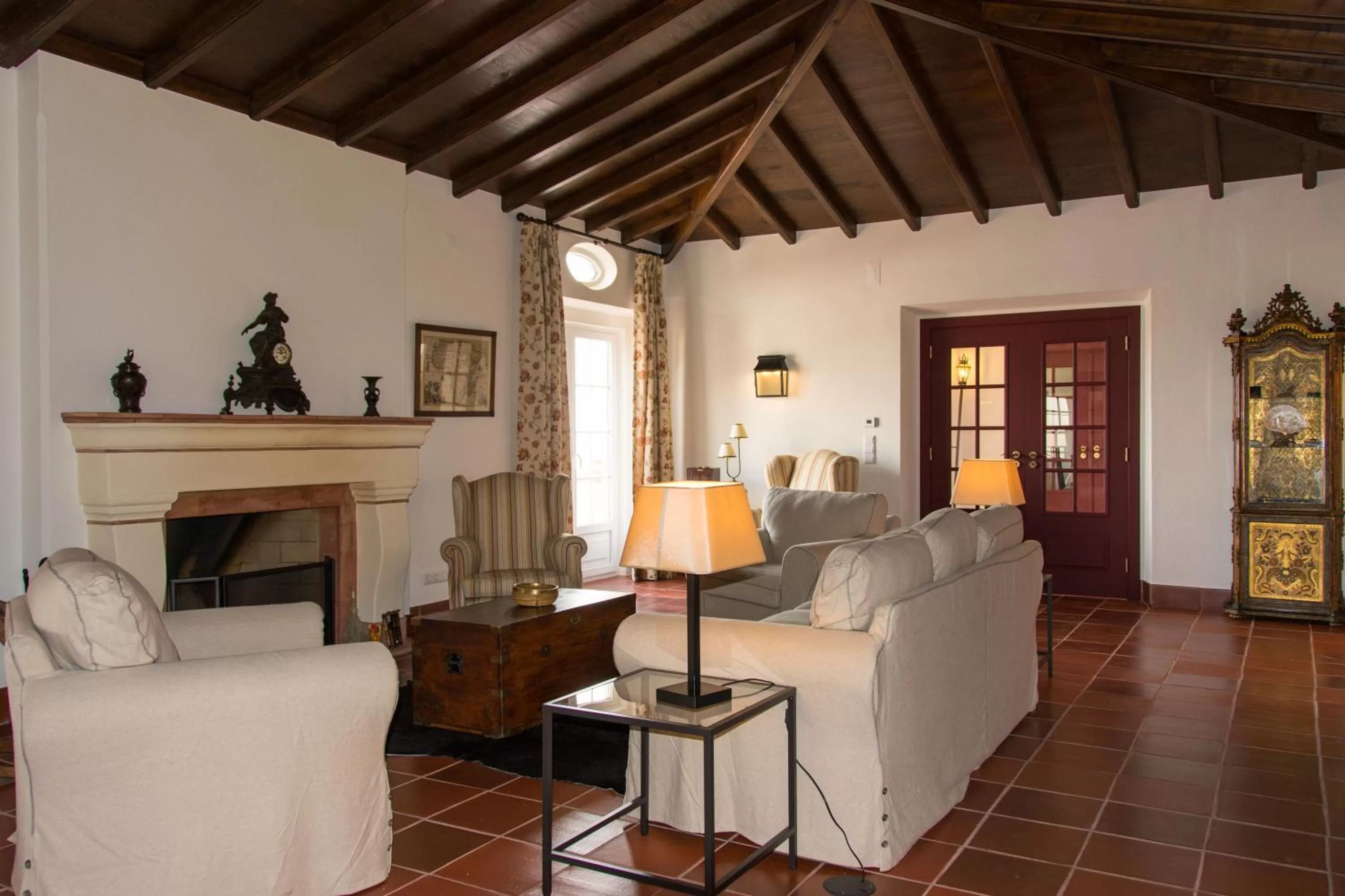 Communal lounge/ TV room in Hotel Rural Monte da Provença