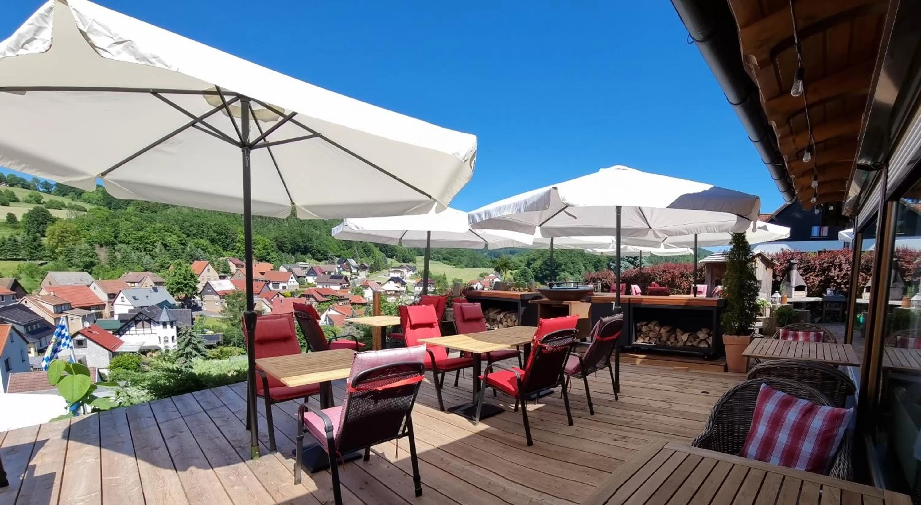 Balcony/Terrace, Restaurant/Places to Eat in Landhaus Talblick- Boutique Hotel Bed and Breakfast