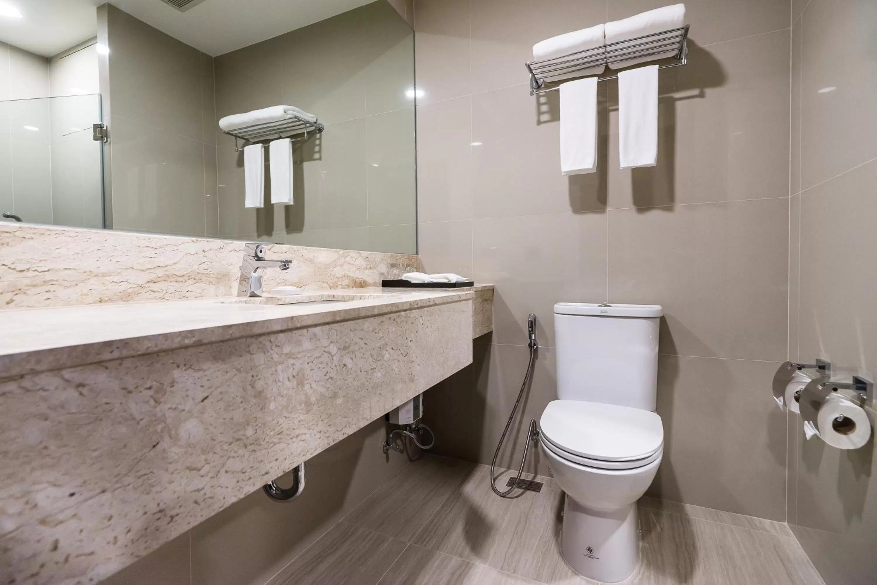 Shower in SureStay Plus by Best Western Sukhumvit 2