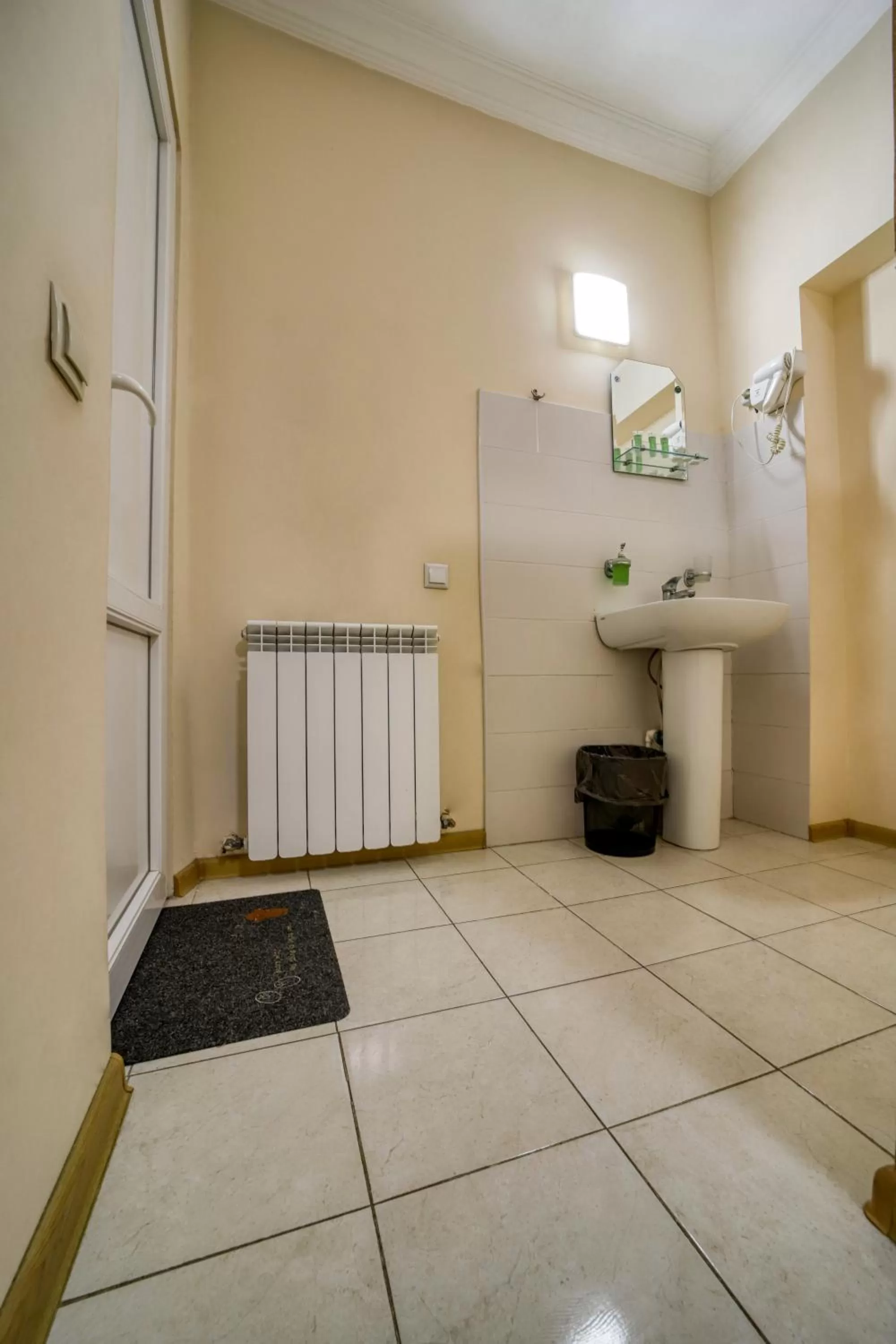 Bathroom in Nine Hotel