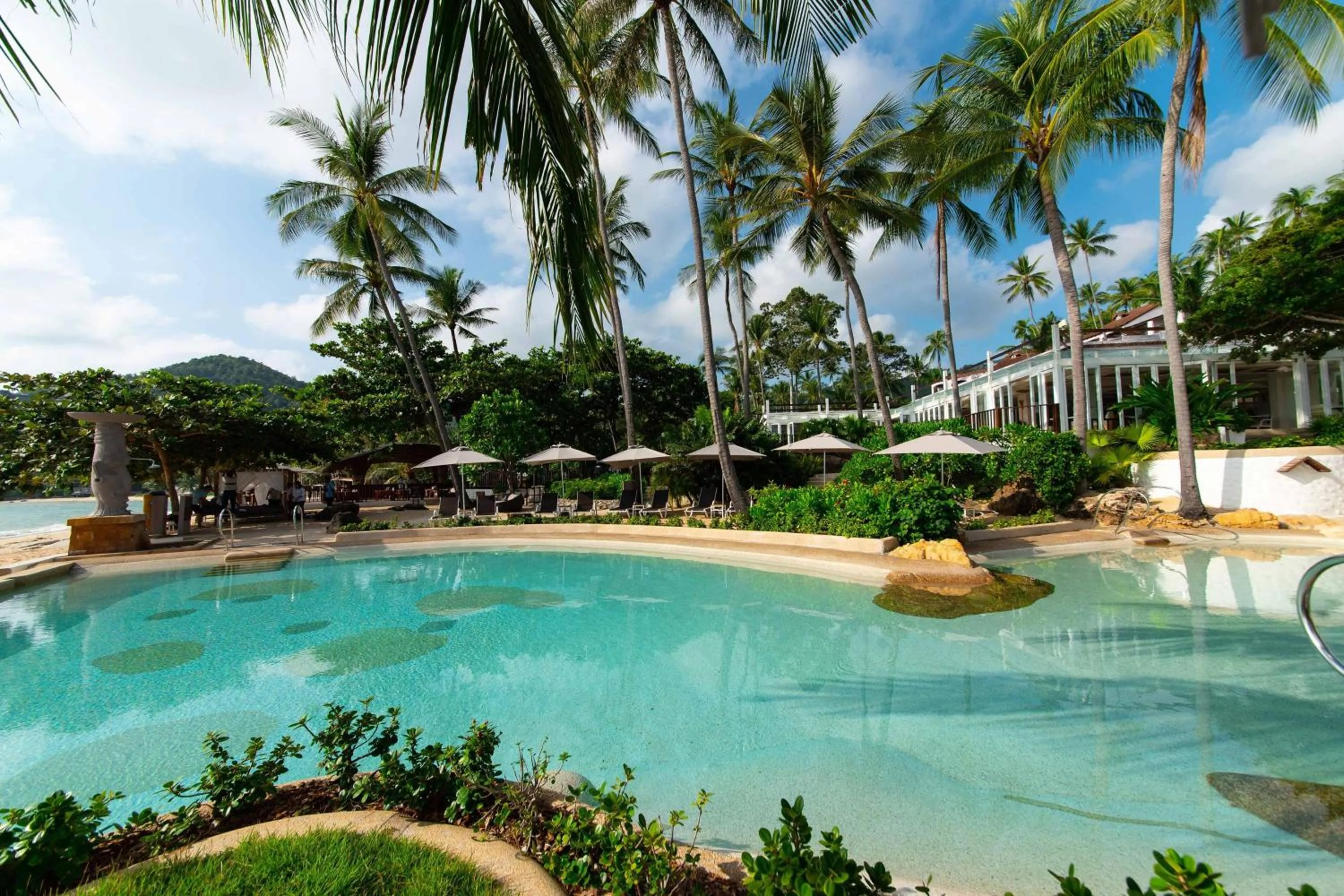 Swimming pool in Sheraton Samui Resort