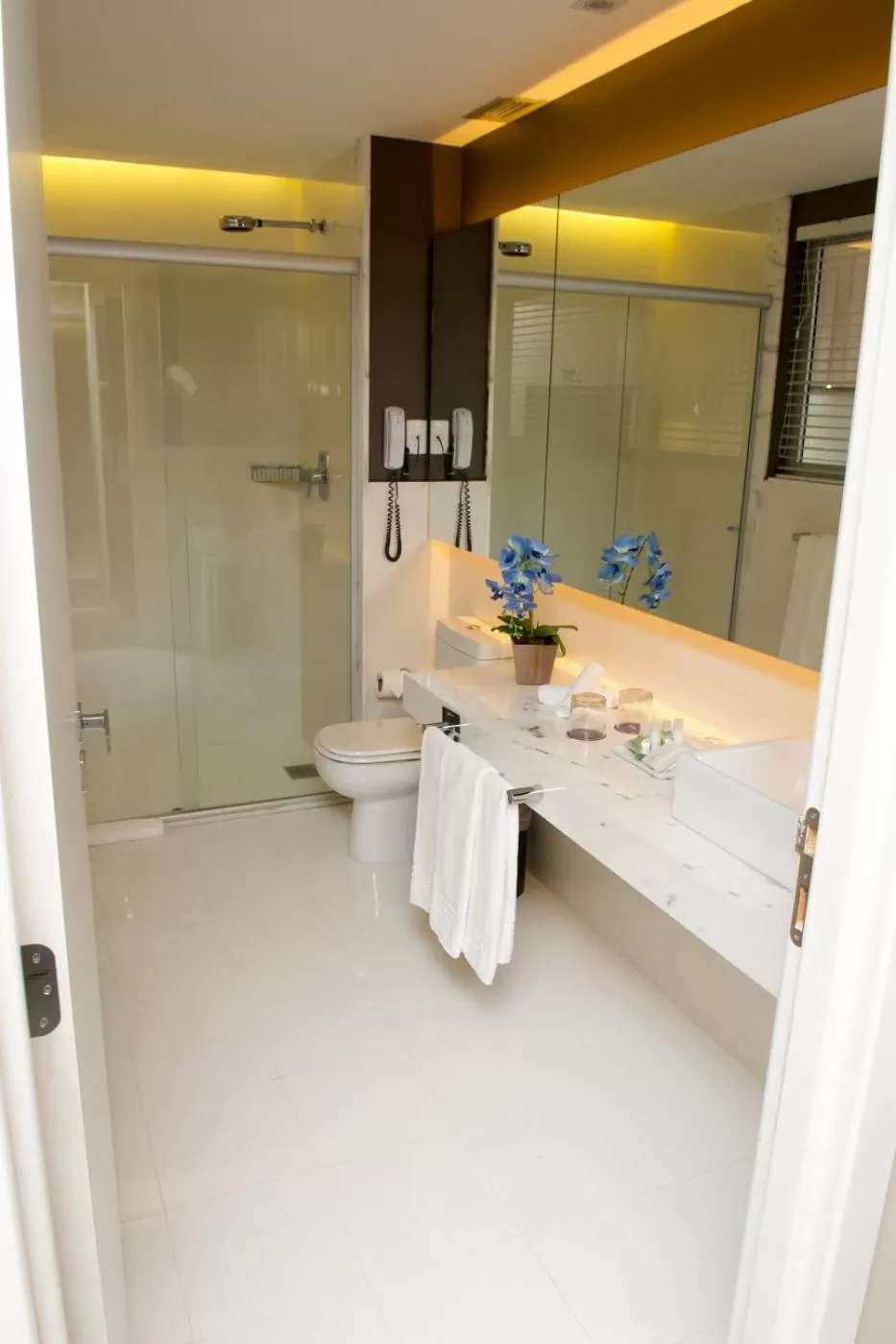 Bathroom in Radisson Blu Belo Horizonte Savassi