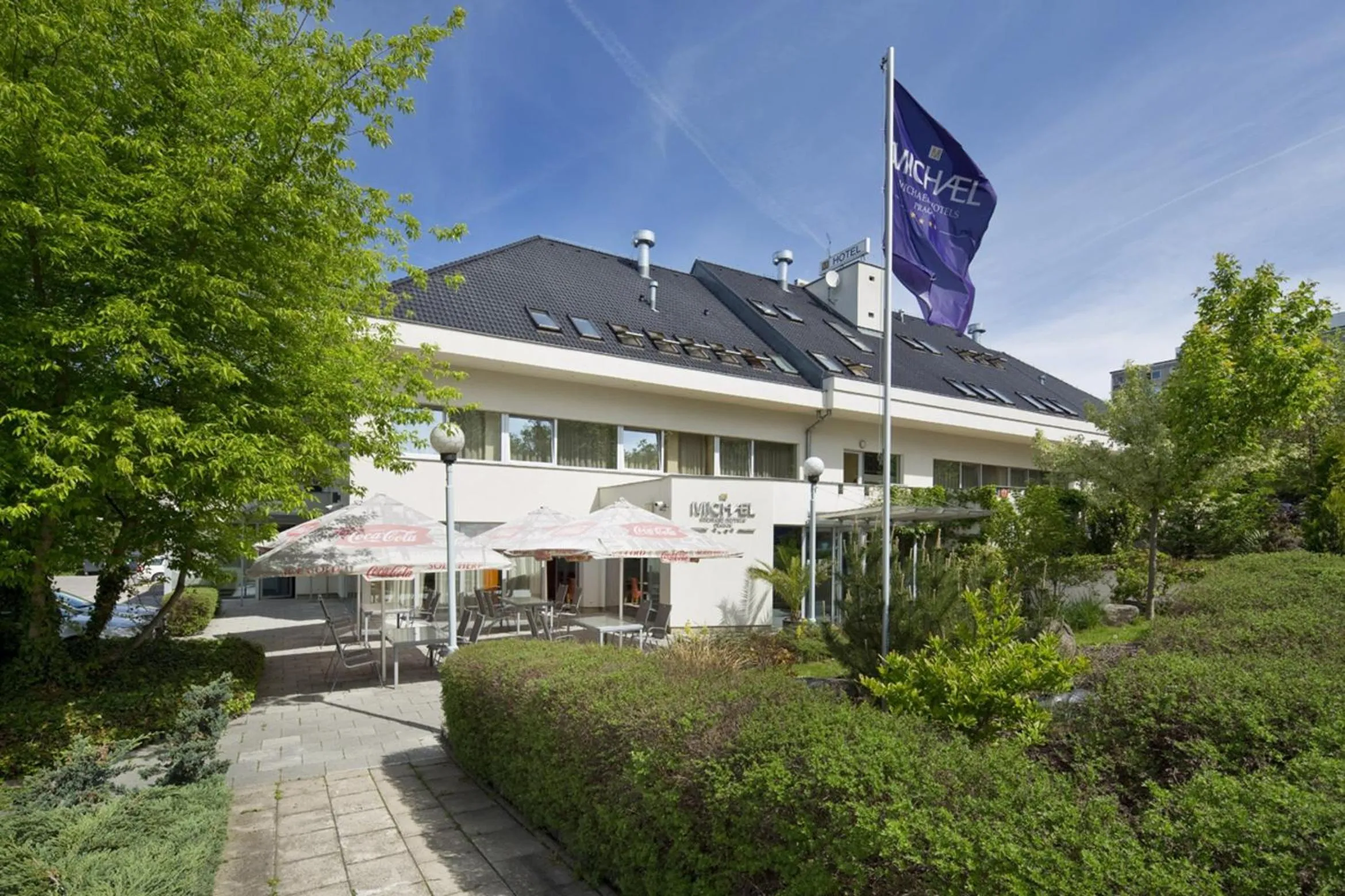Facade/entrance in Hotel Michael