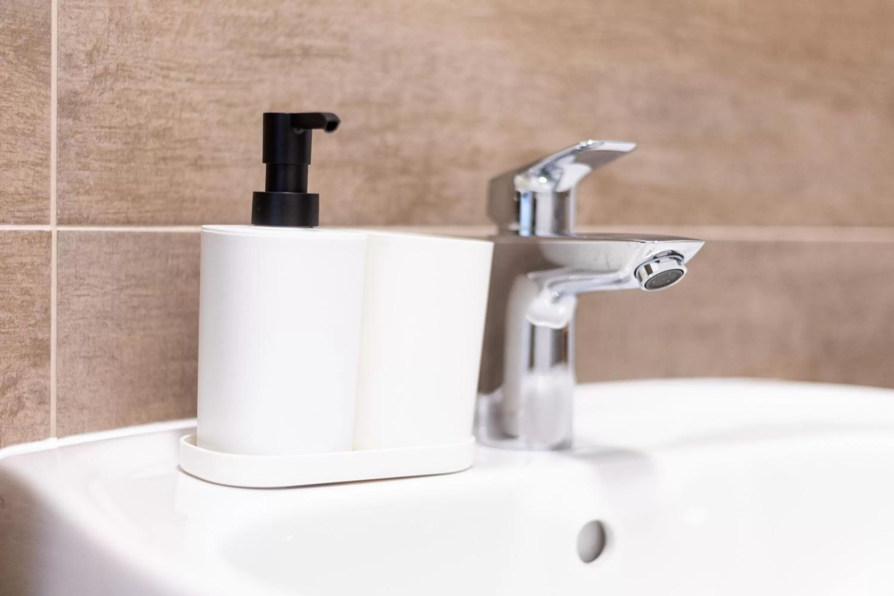 Bathroom in Apartments am Neuen Theater - Altstadt - Zentral - Küche - Wifi - Powered by Ko-Living