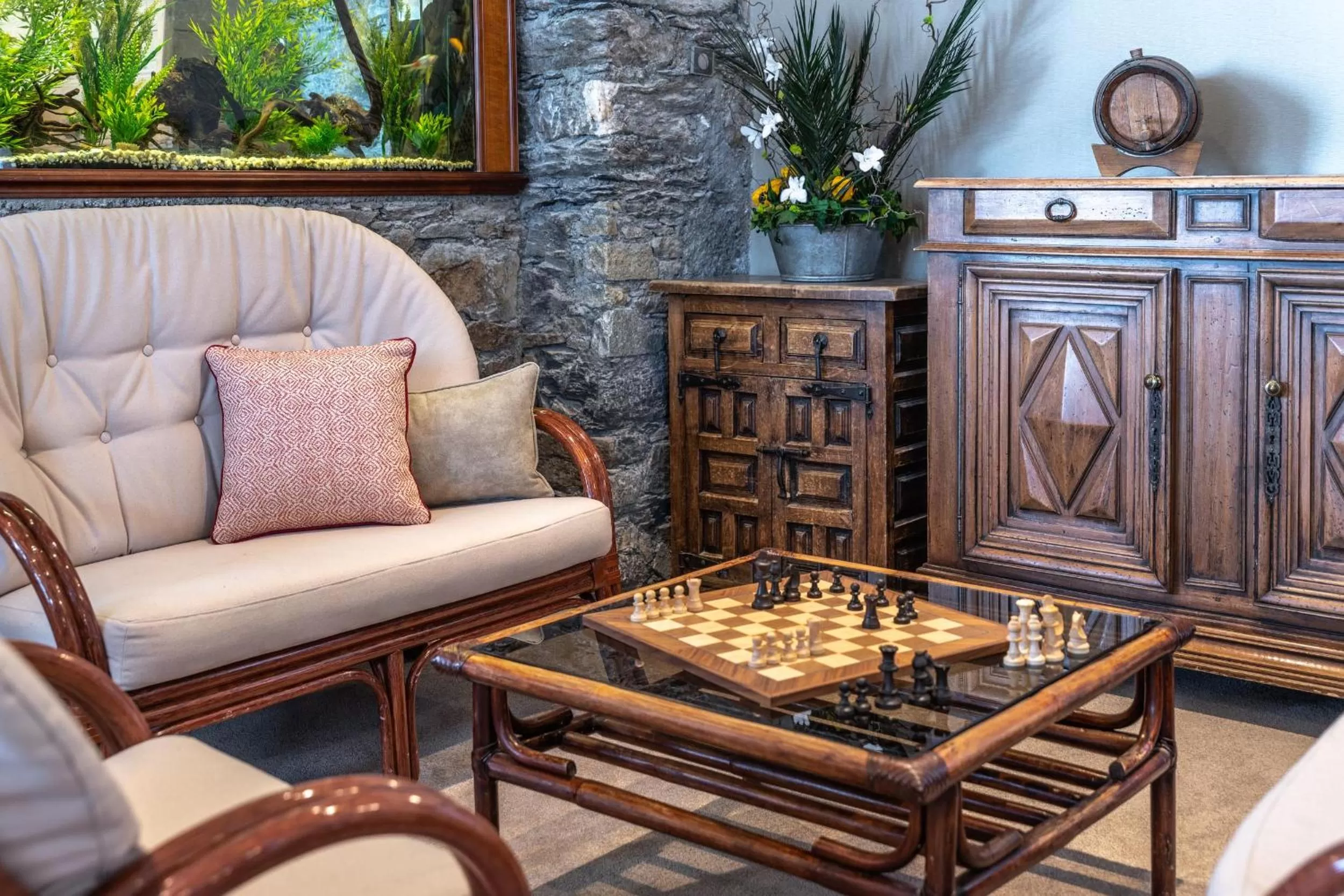 Lounge or bar in Hotel Les Arolles