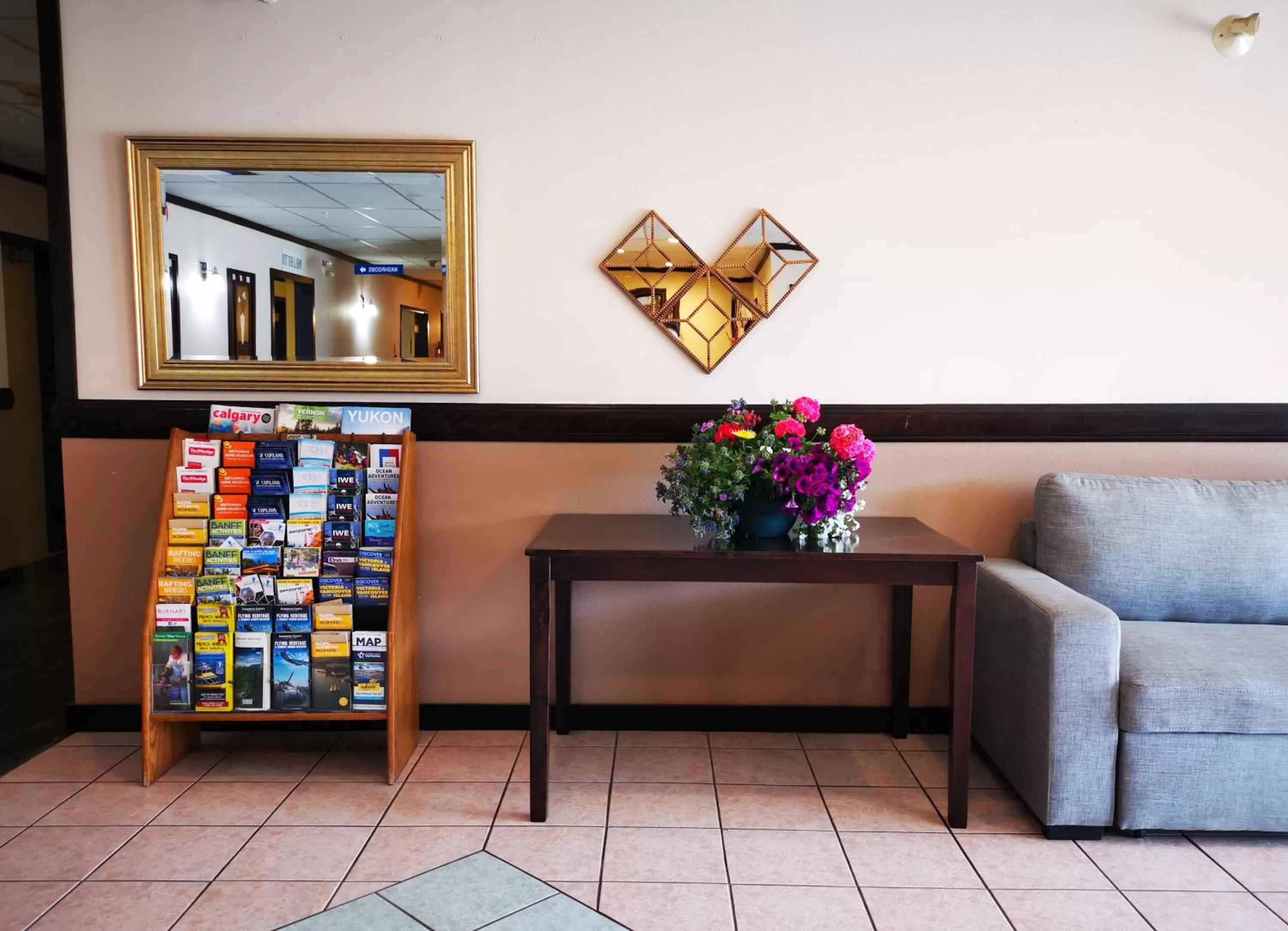 Lobby or reception in MountainView Hotel Merritt