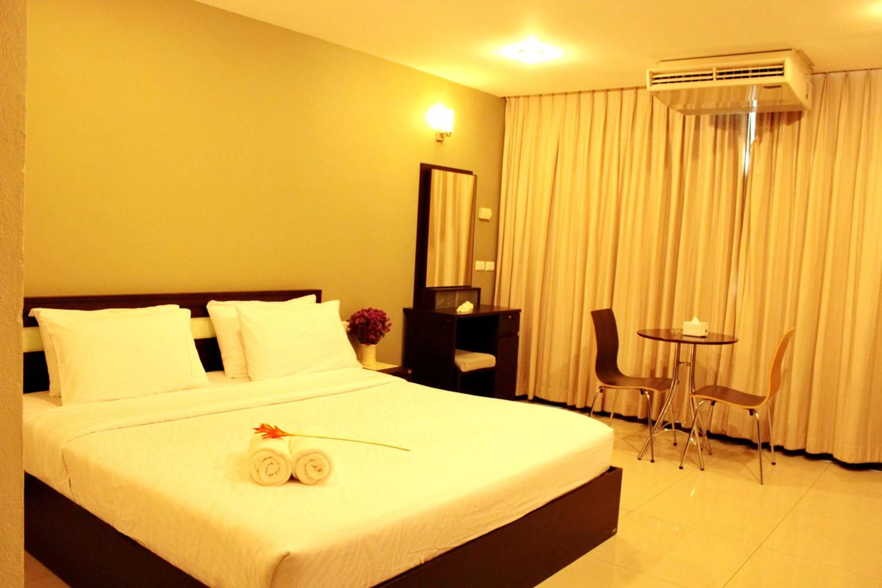 Bedroom, Bed in 14 Resort