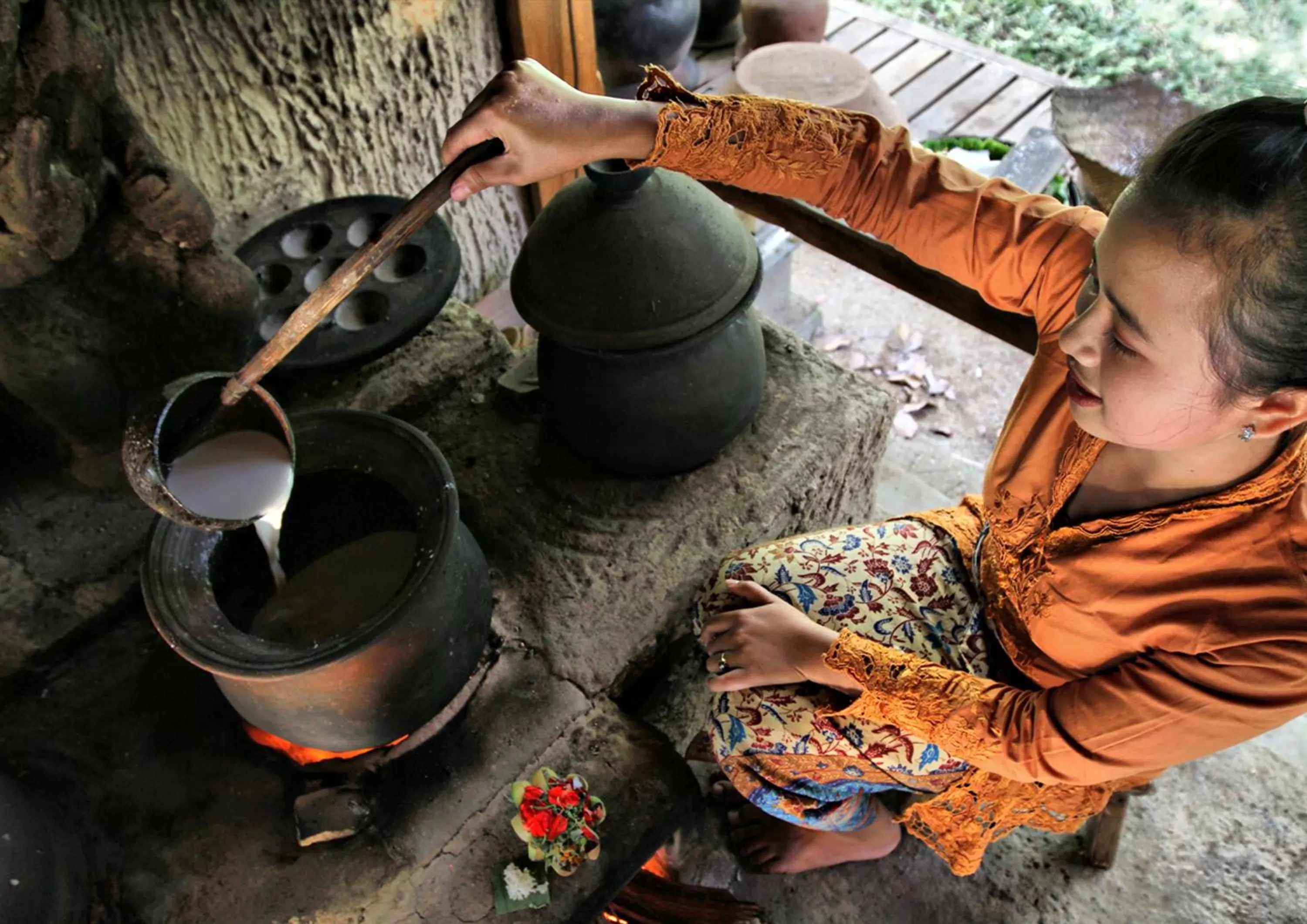 Staff in Shanti Natural Panorama View Hotel