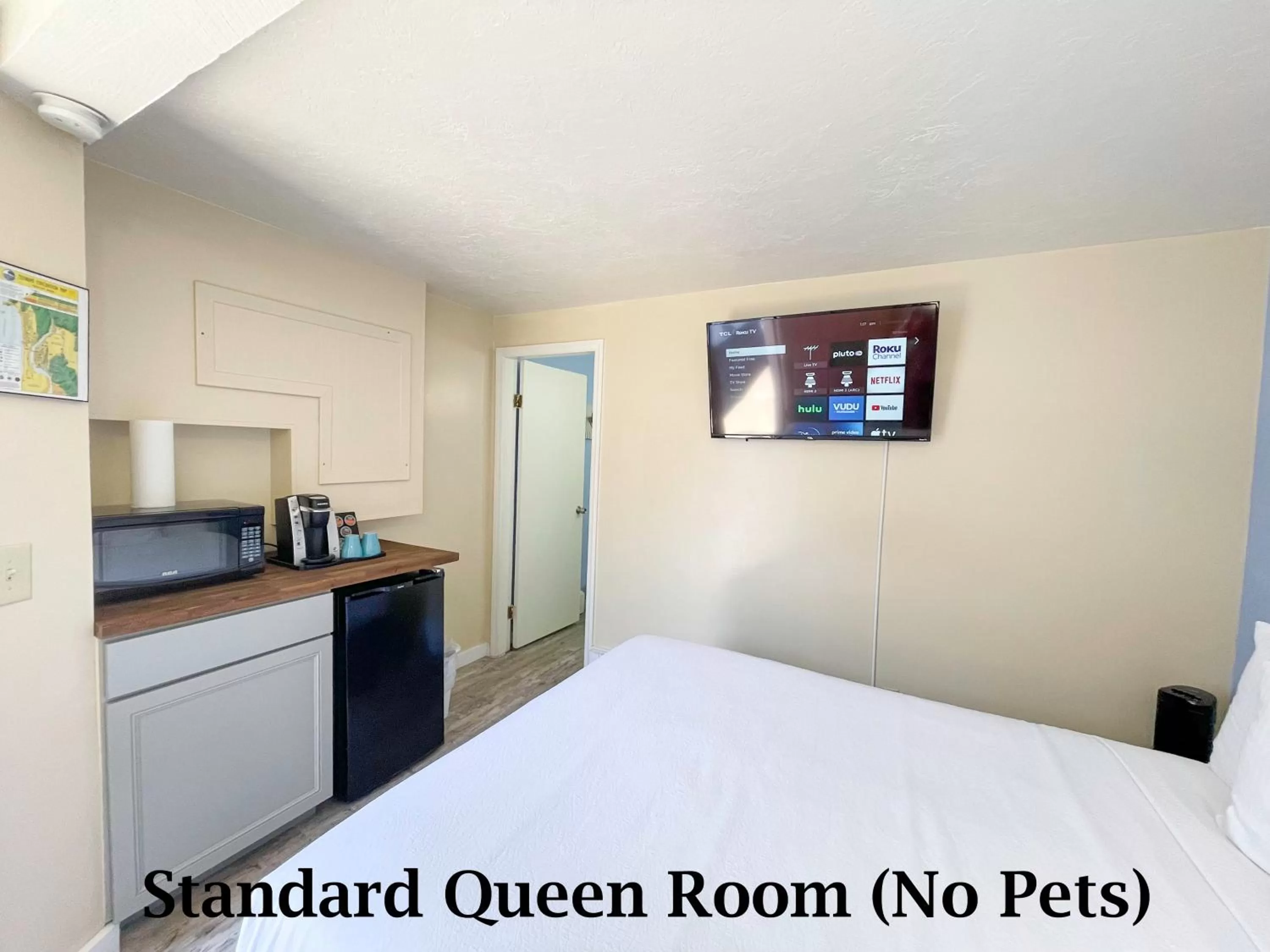 Standard Queen Room (No Pets) in The Anchorage Motel