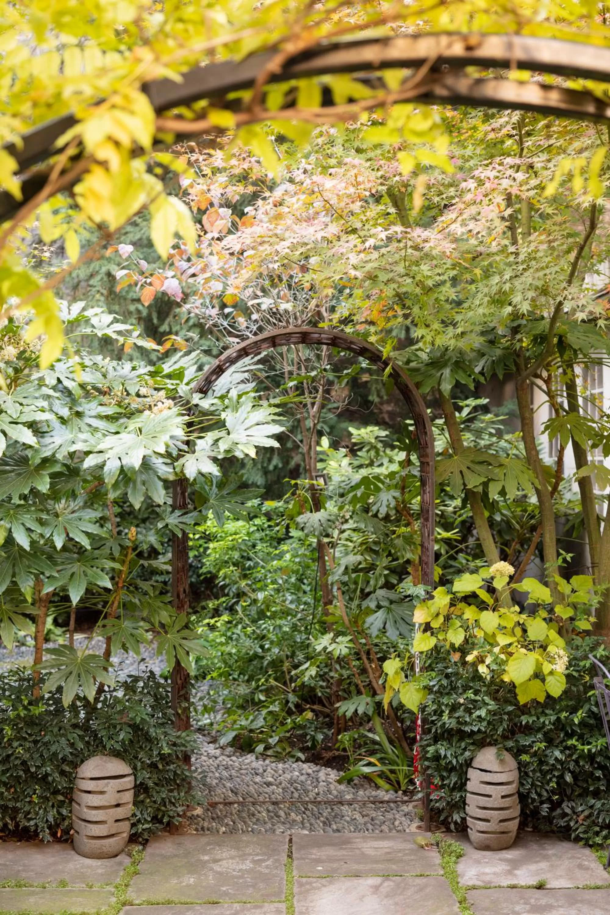 Garden in Hôtel Regent's Garden - Astotel