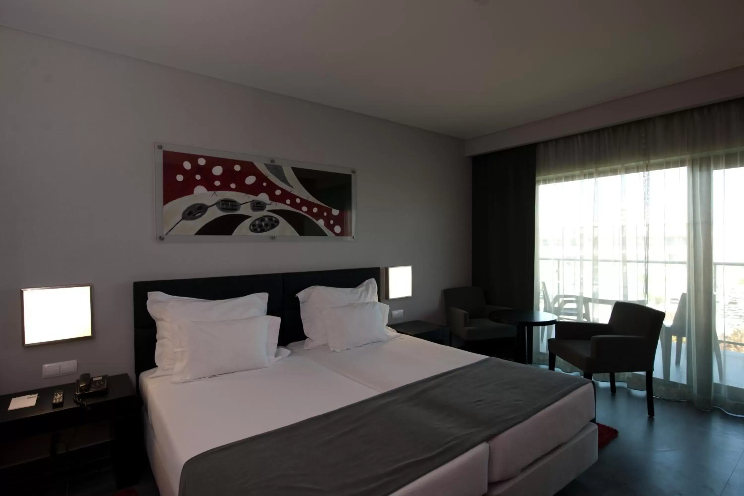 Family Suite (2 Adults + 2 Children) in Vila Gale Lagos Family Suite (2 Adults + 2 Children) in Vila Gale Lagos