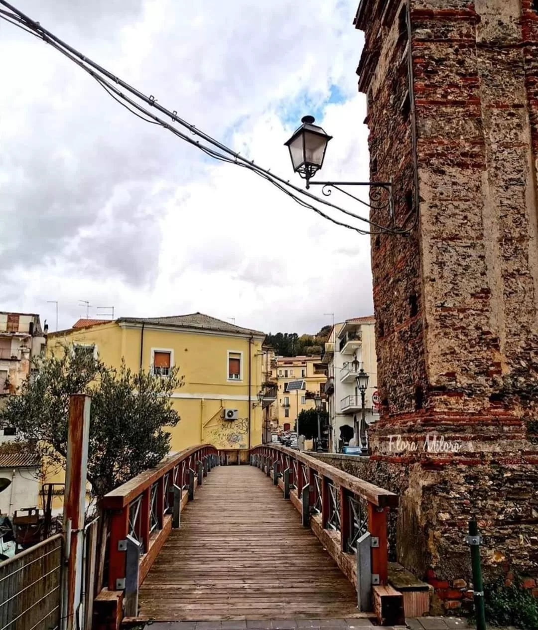 Neighbourhood in Panta Rei