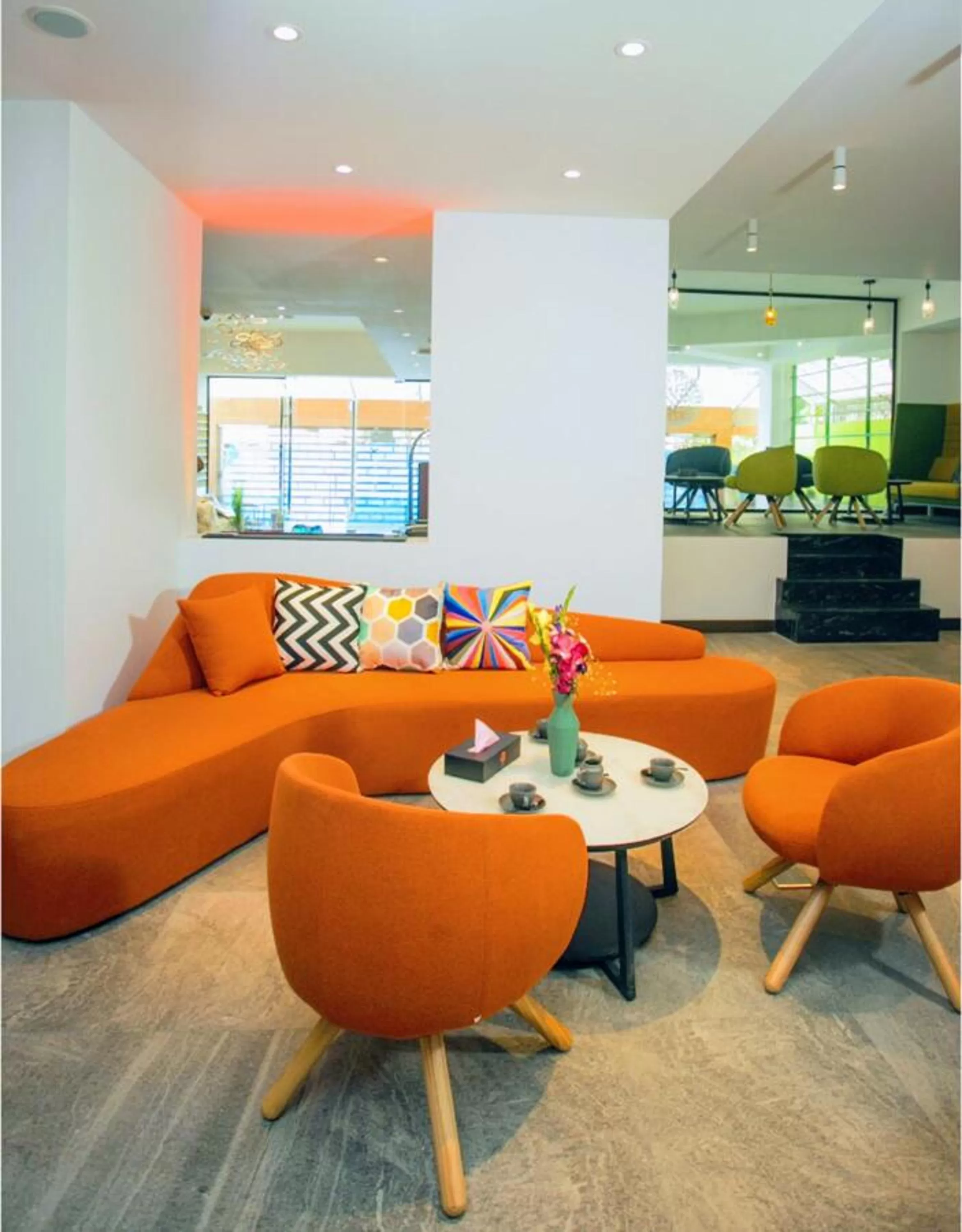 Lounge or bar in Hotel Omni Residency Dhaka