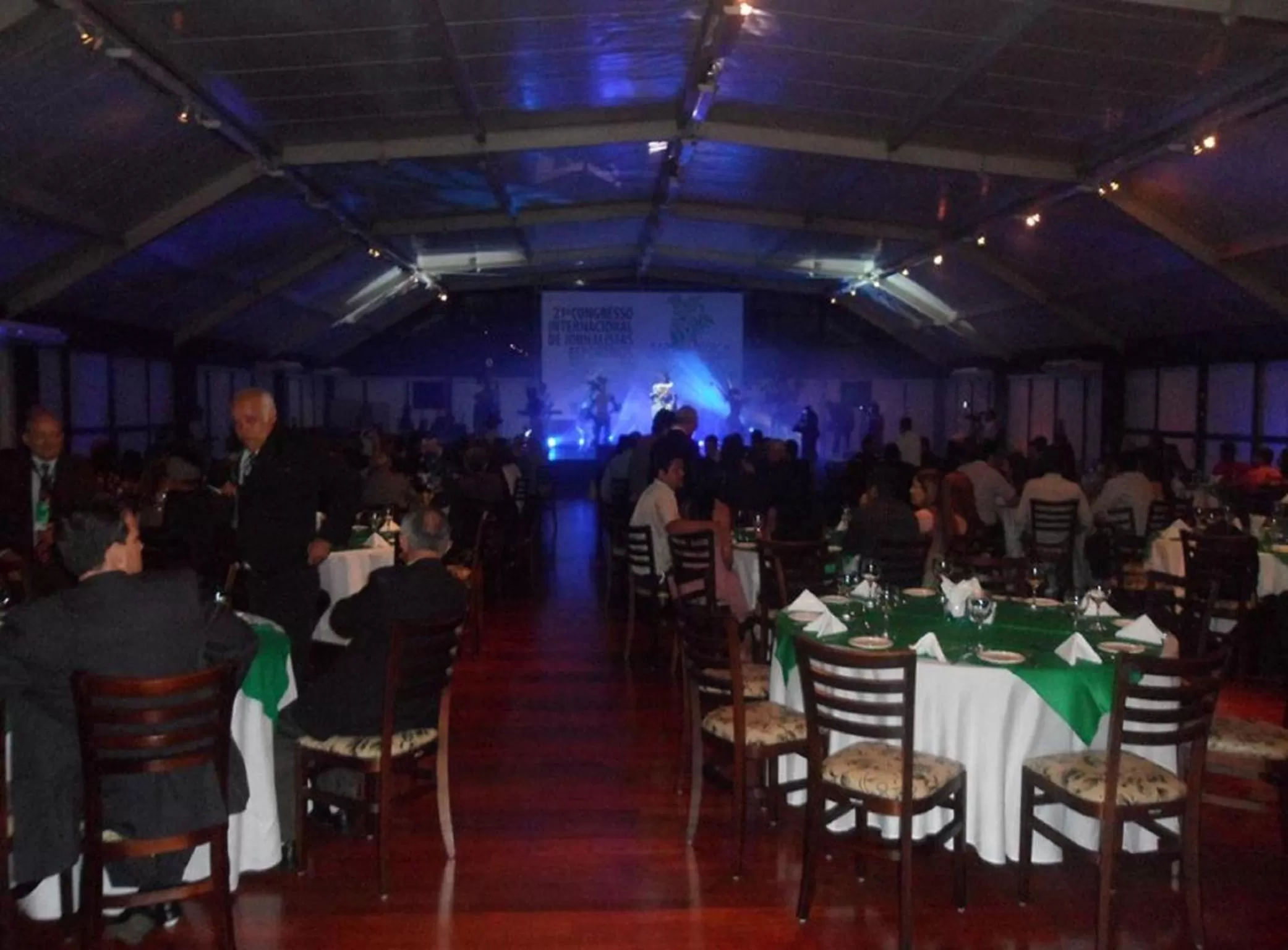 Restaurant/Places to Eat in Uiara Amazon Resort