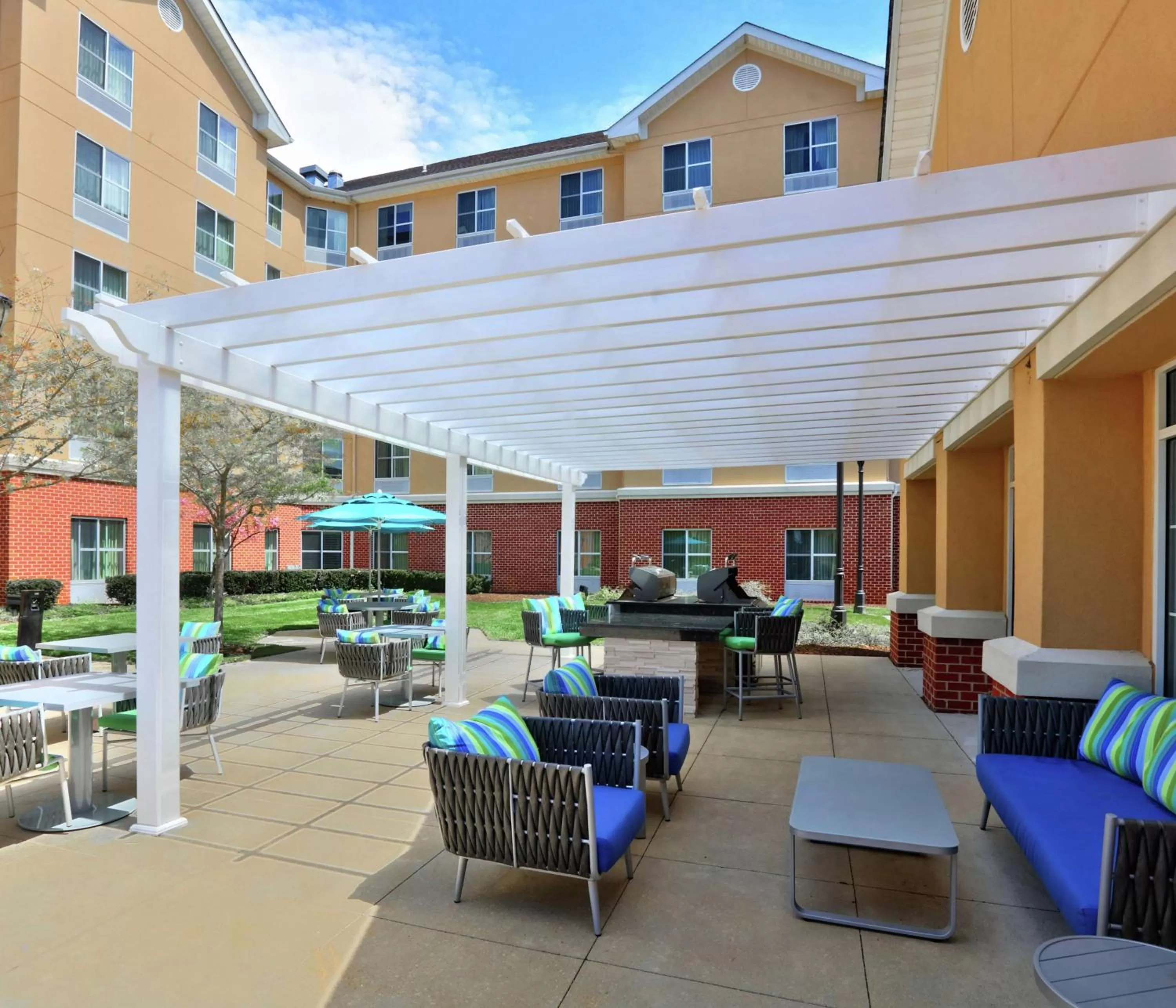 Patio in Homewood Suites by Hilton Bel Air