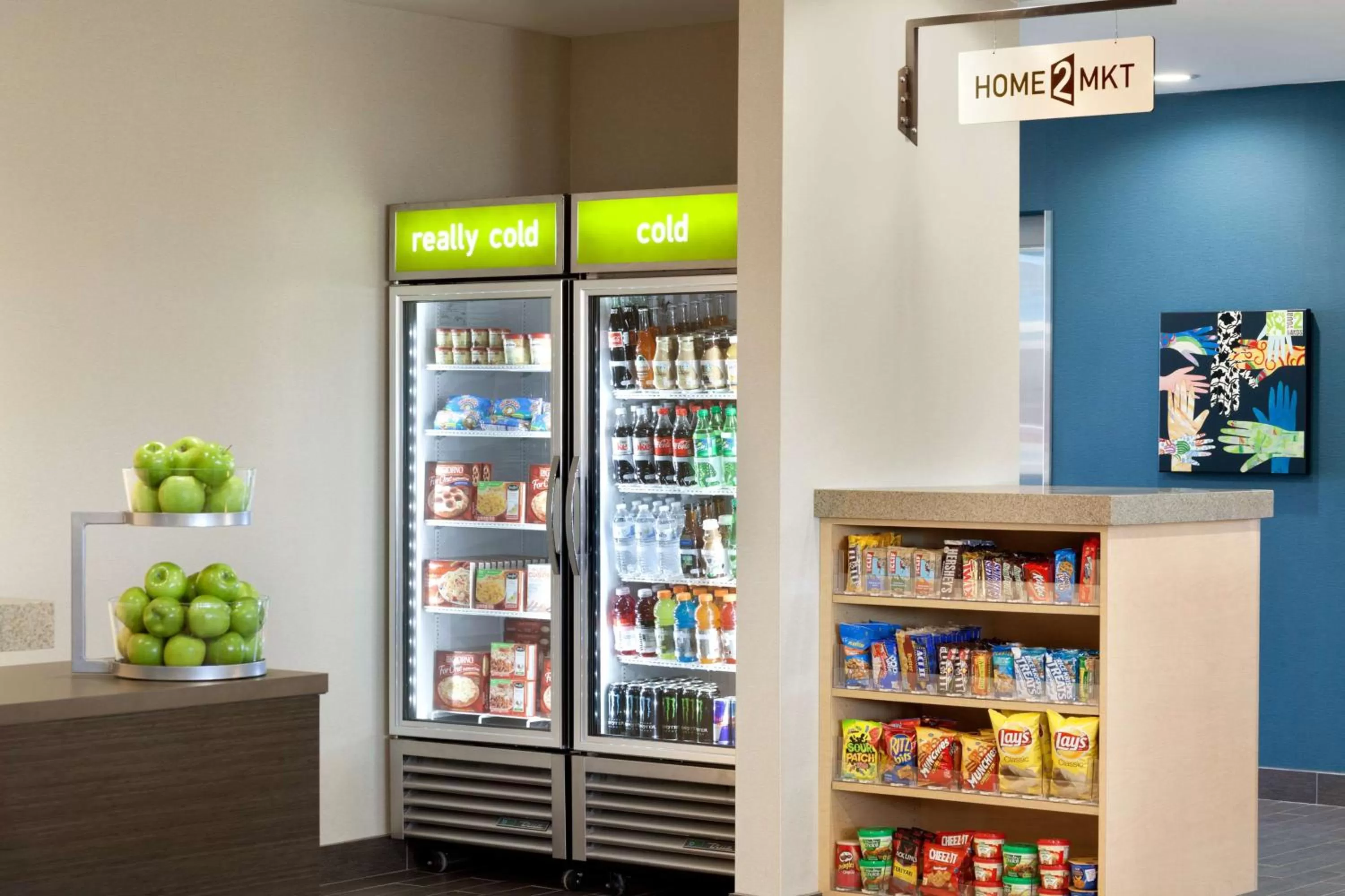 Food and drinks in Home2 Suites By Hilton El Paso Airport