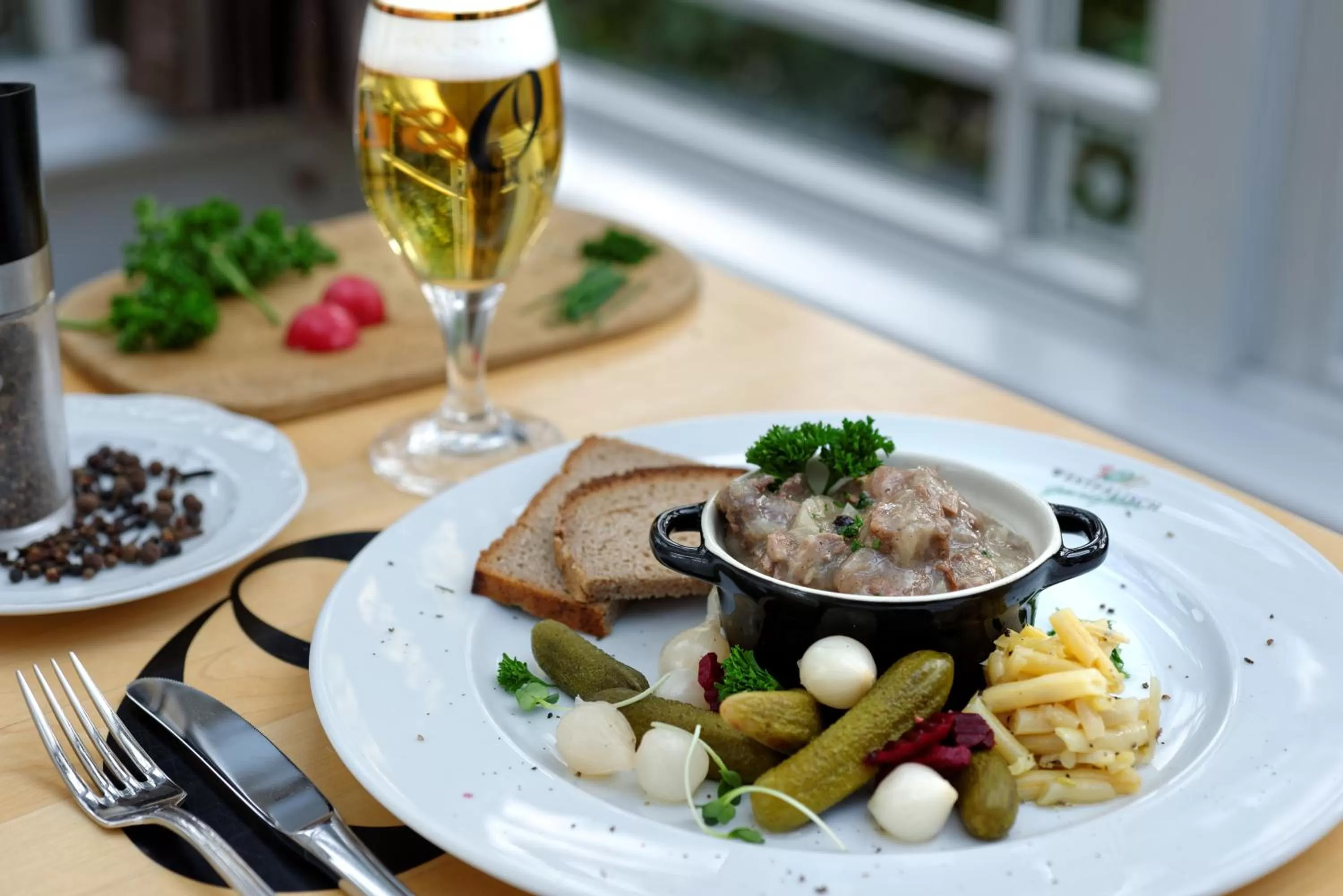 Restaurant/places to eat in Overkamp