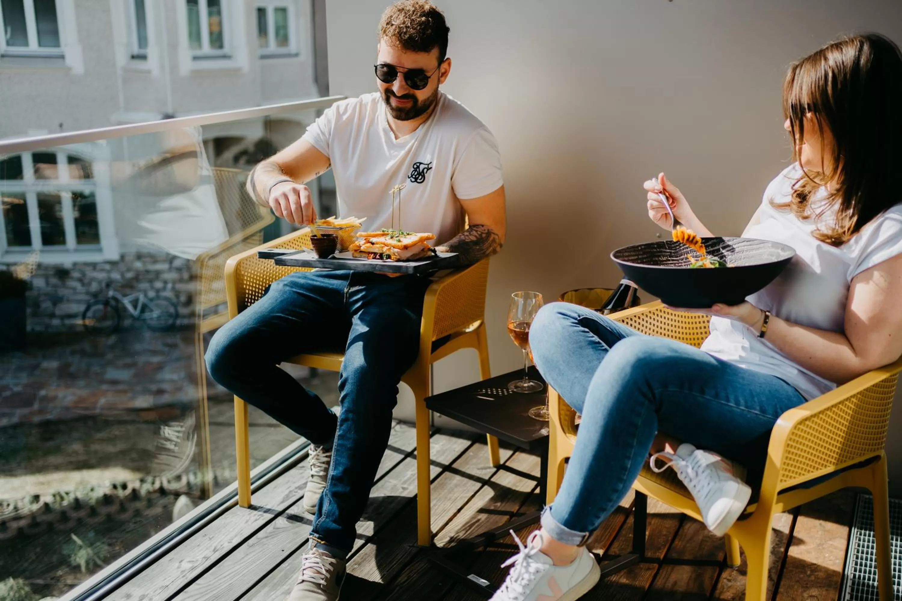 Lunch in Rocket Rooms Velden