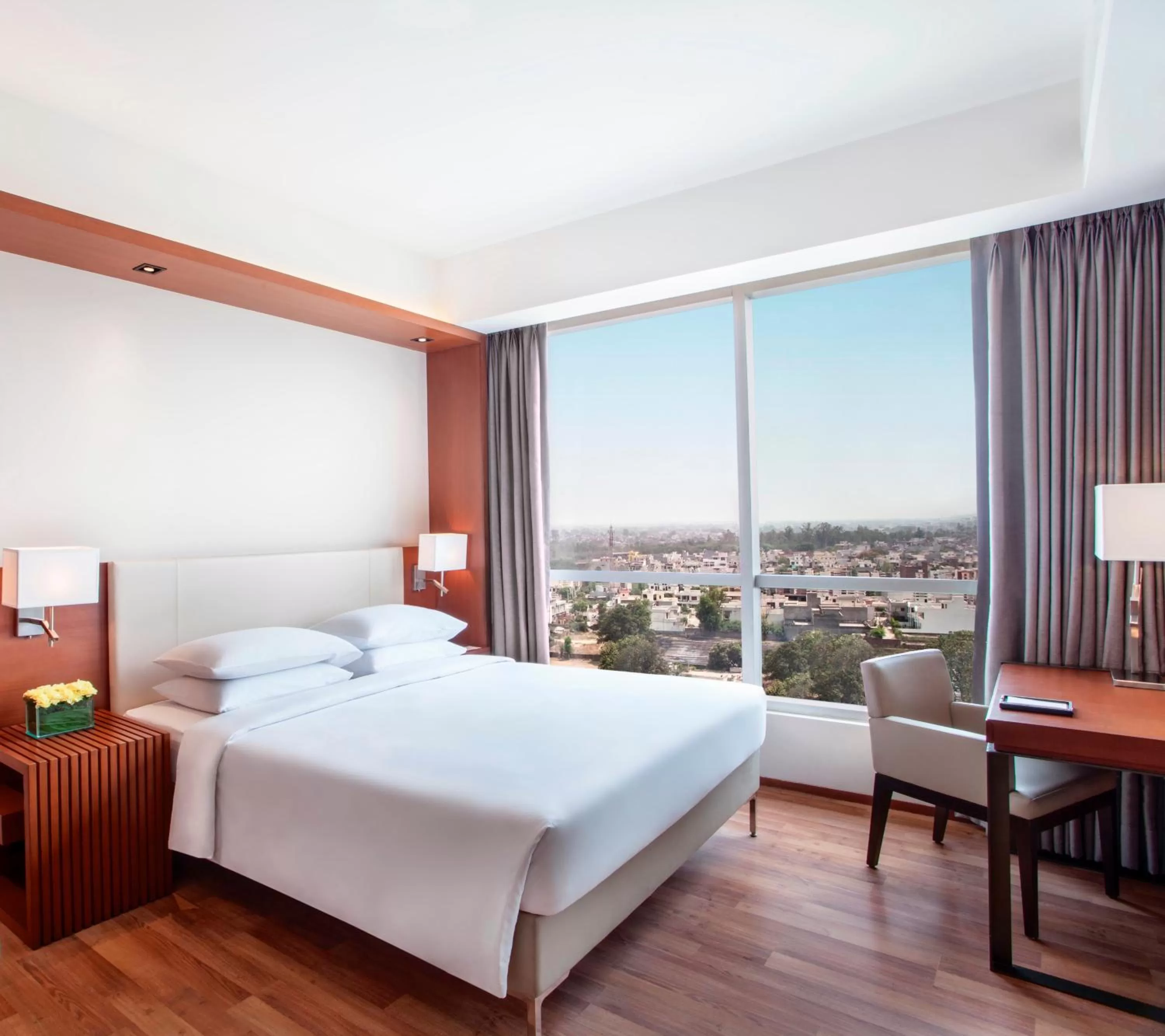 City view, Bed in Hyatt Regency Amritsar Hotel & Spa