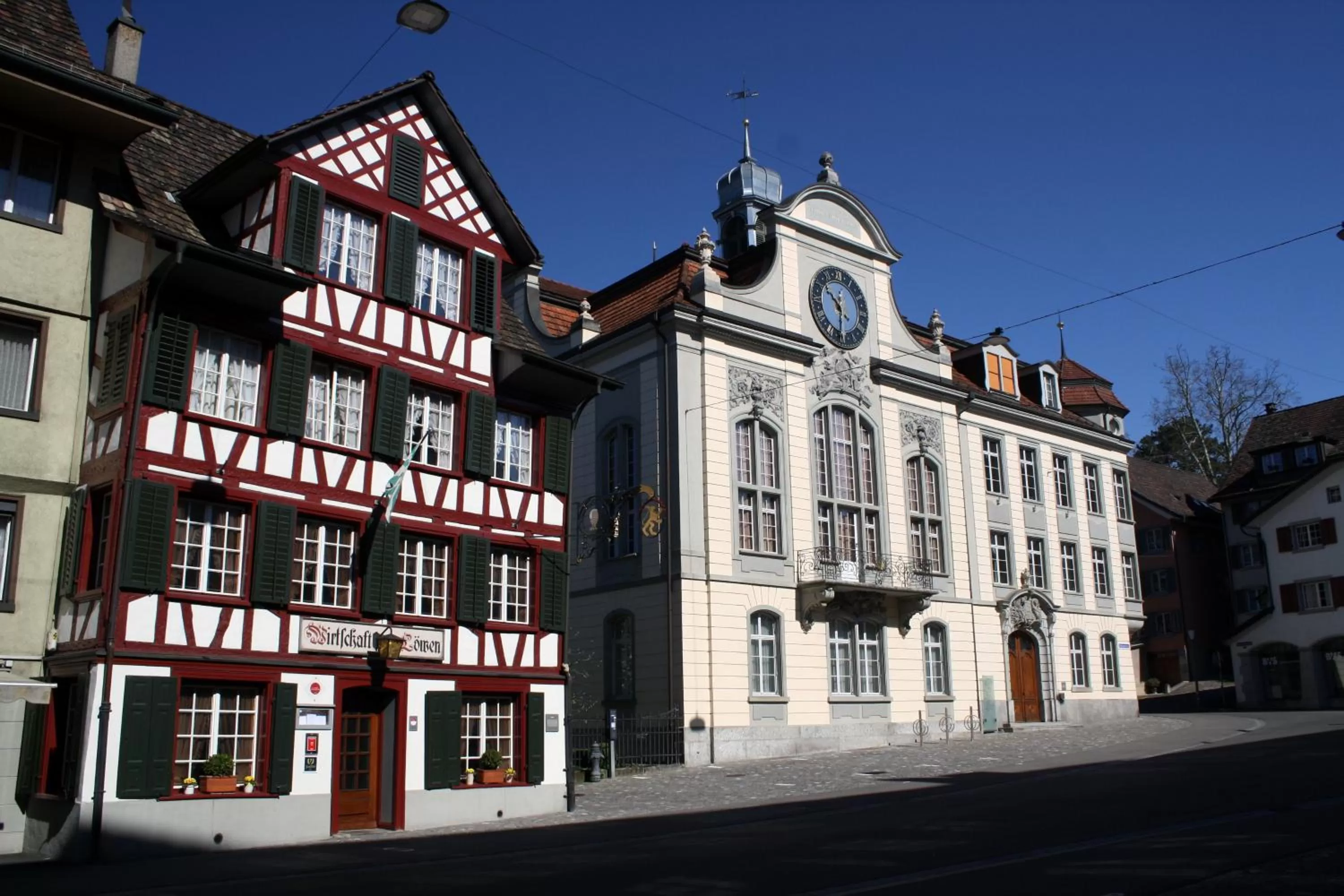 Neighbourhood, Property Building in Gasthof Eisenbahn