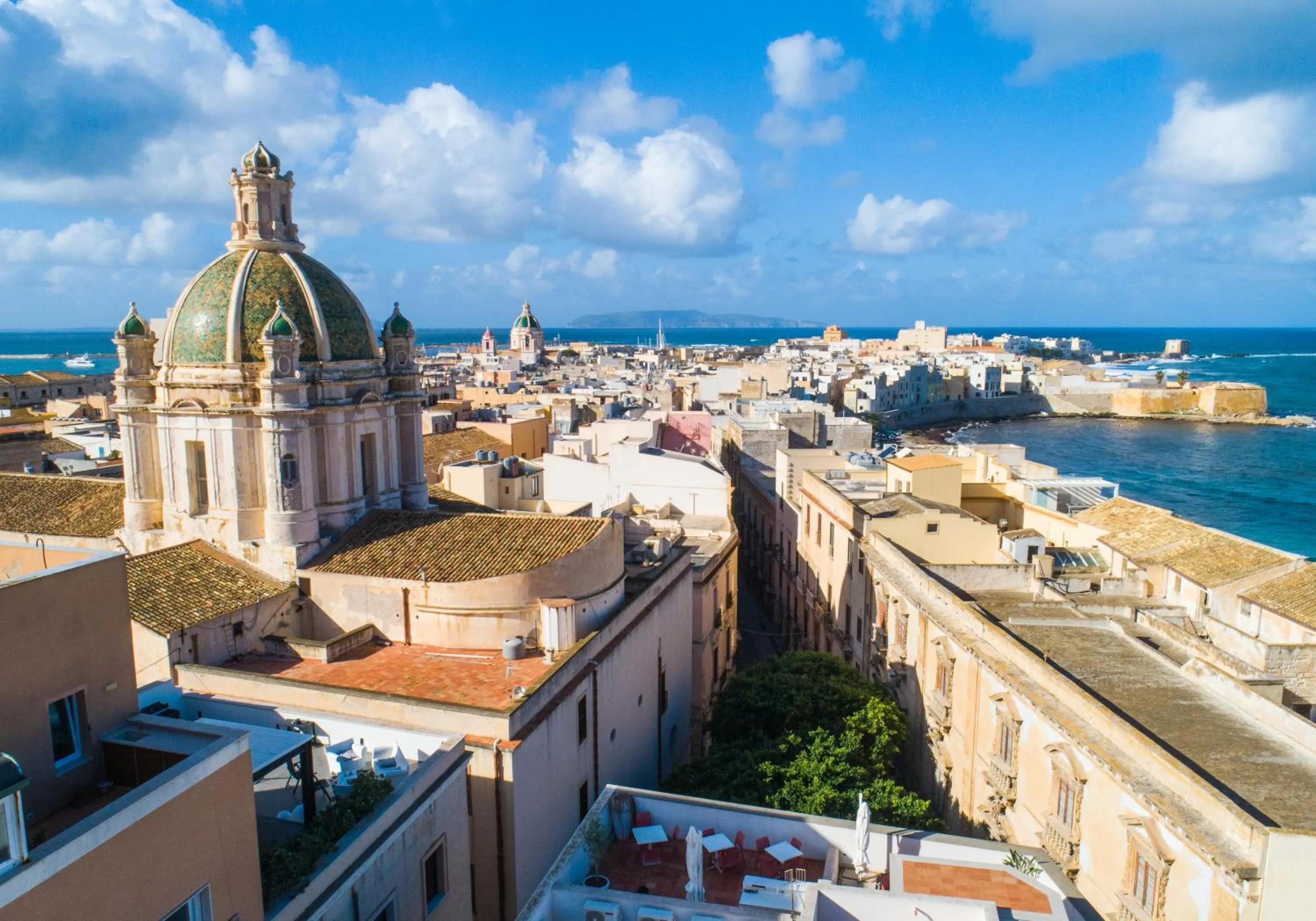 Bird's eye view in ZIBIBBO SUITES & ROOMS - Aparthotel in Centro Storico a Trapani