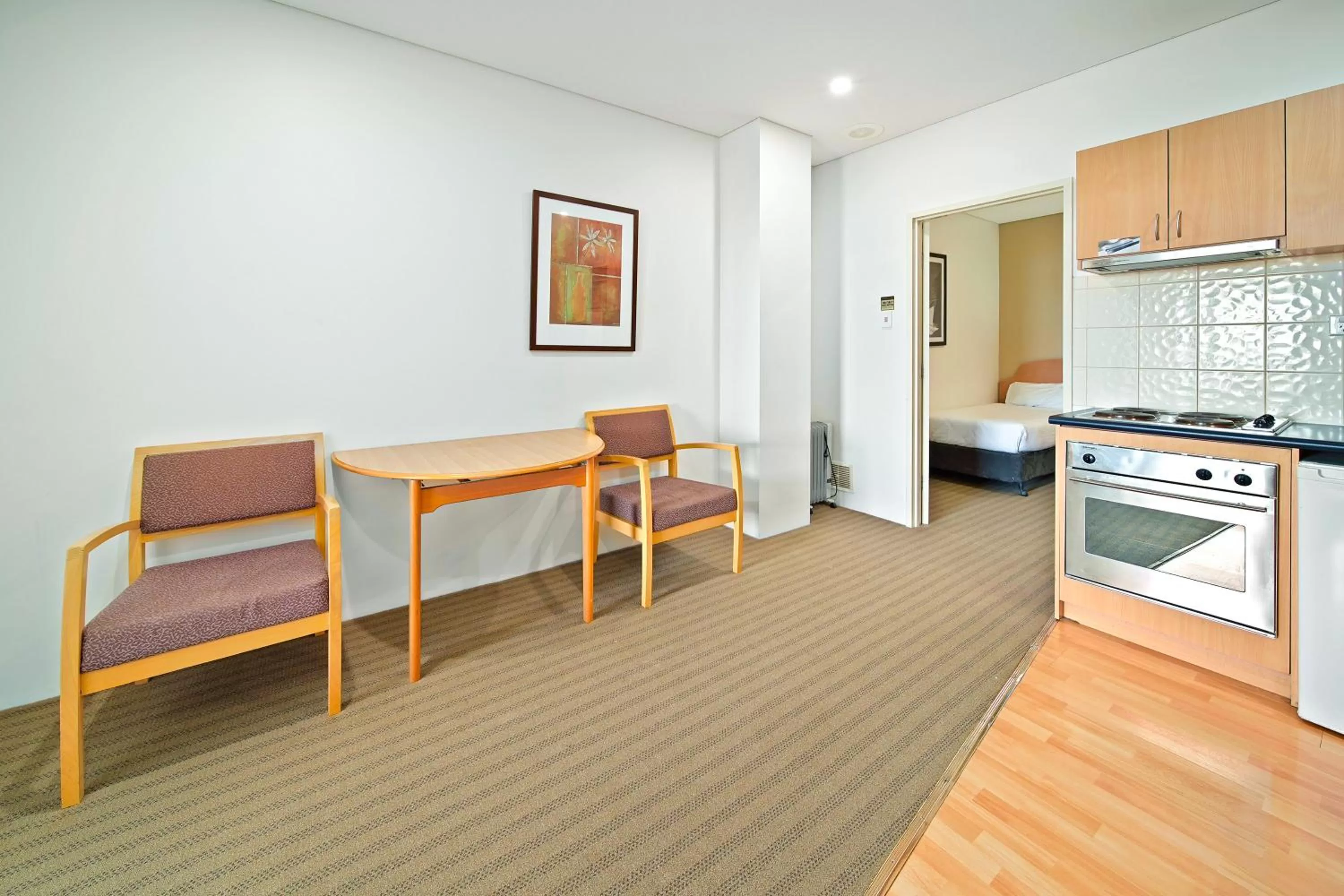 Kitchen or kitchenette in All Suites Perth