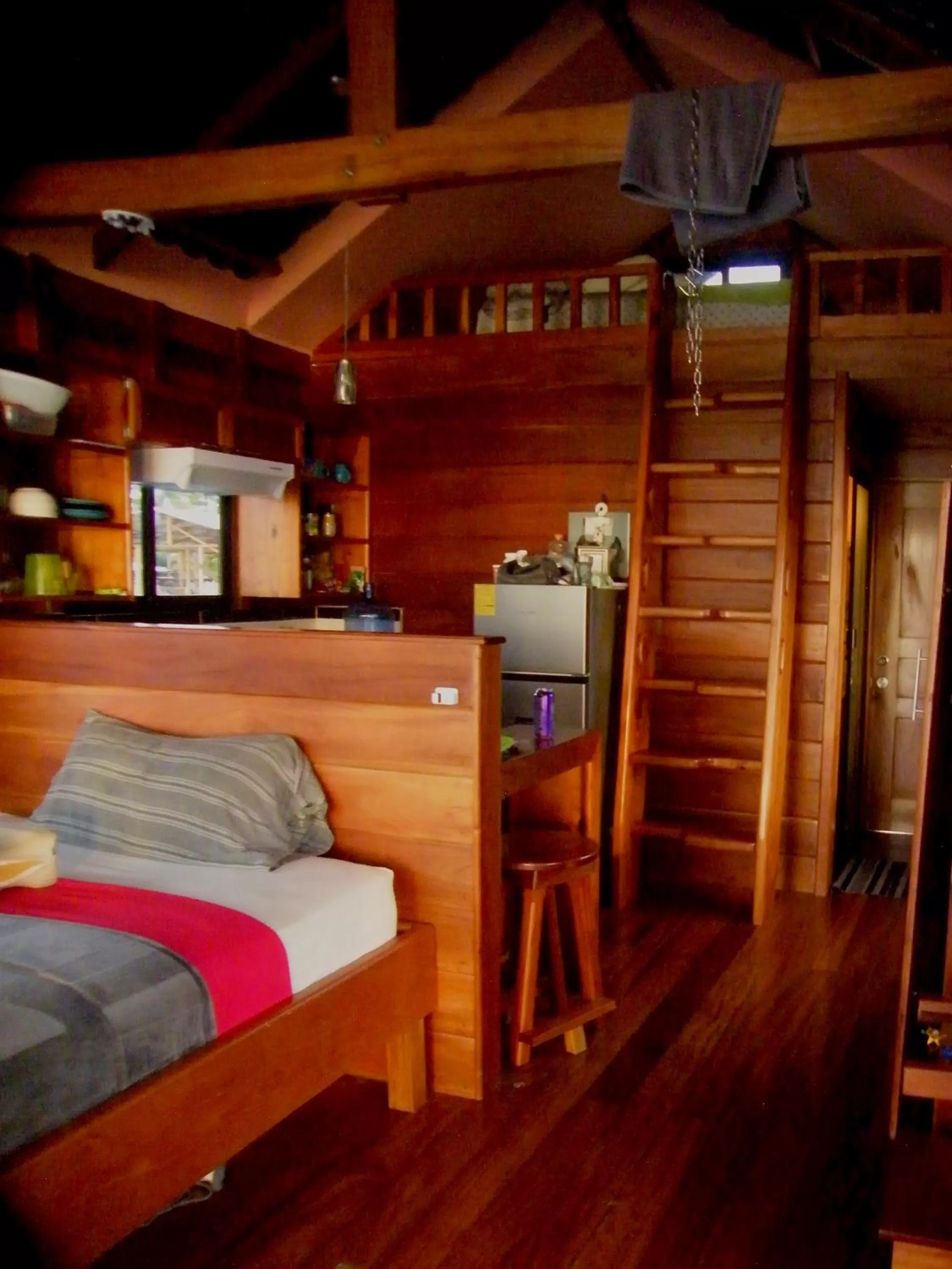 Barrbra BnB Over The Sea