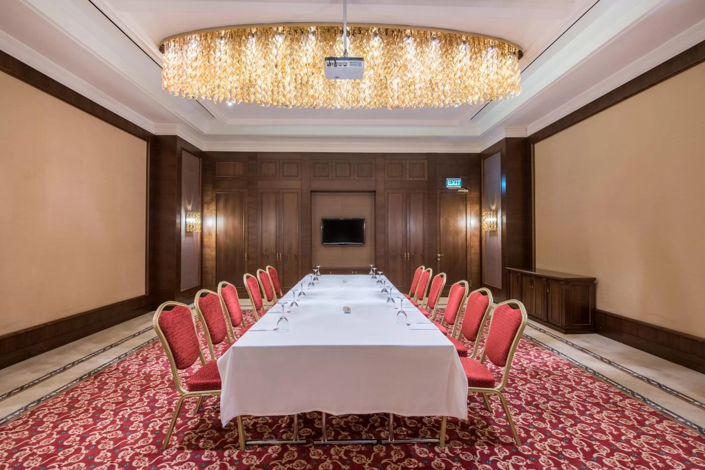 Meeting/conference room in Crowne Plaza Istanbul Asia by IHG
