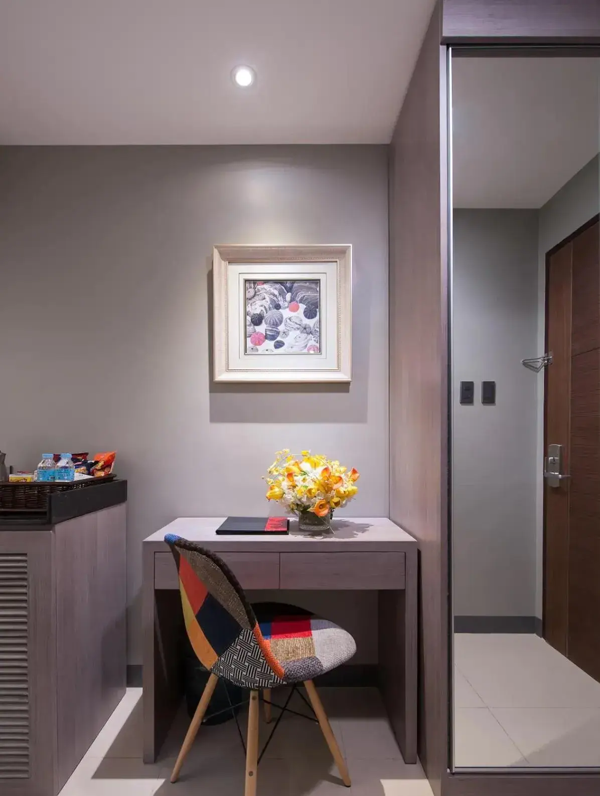 Standard Double Room in Solace Hotel Standard Double Room in Solace Hotel