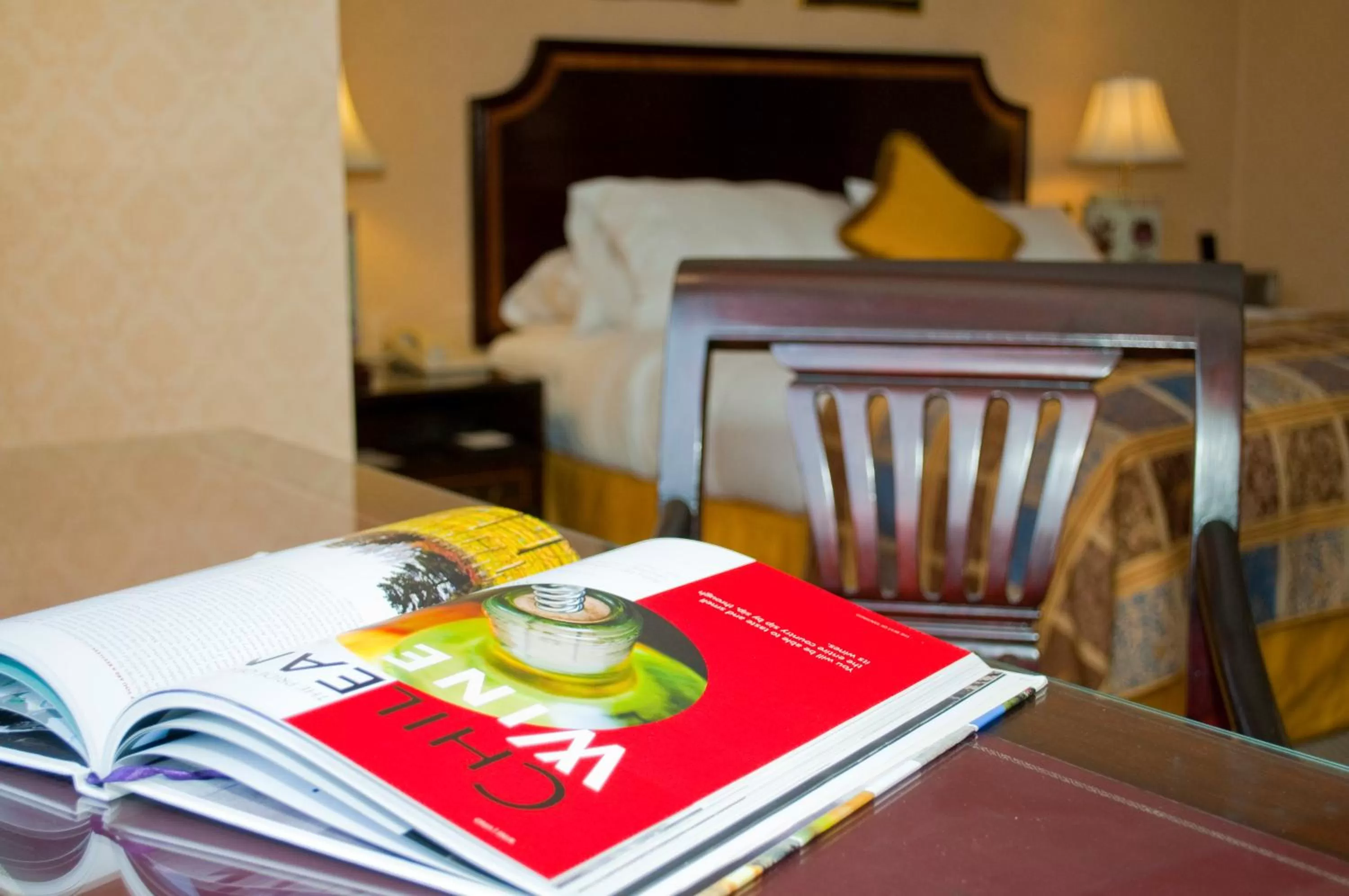 Seating area, Bed in Park Plaza Santiago