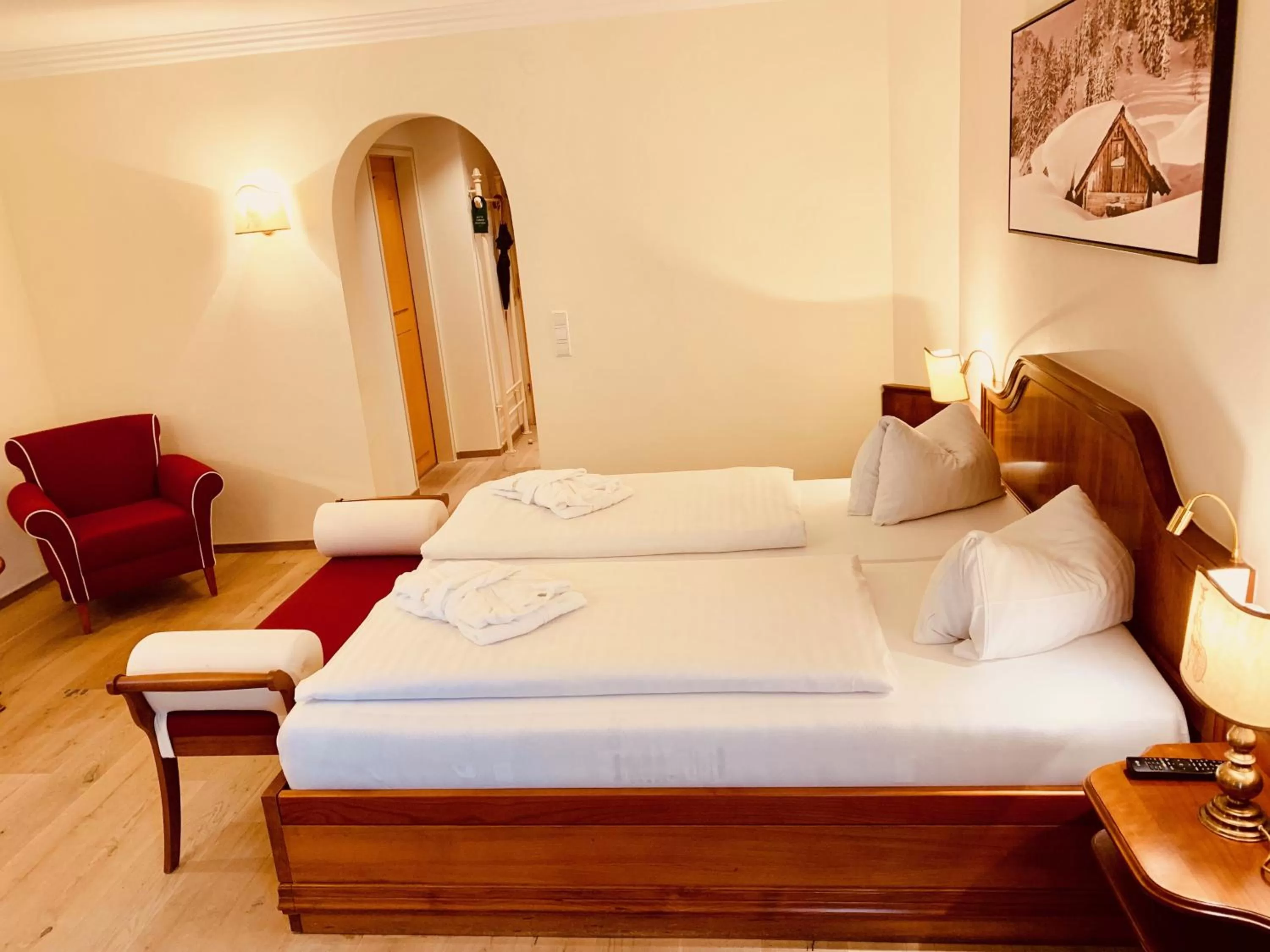 Bed in Hotel Zum Jungen Römer