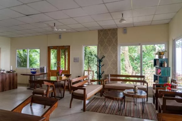 Restaurant/places to eat in Neer Ganga Resorts