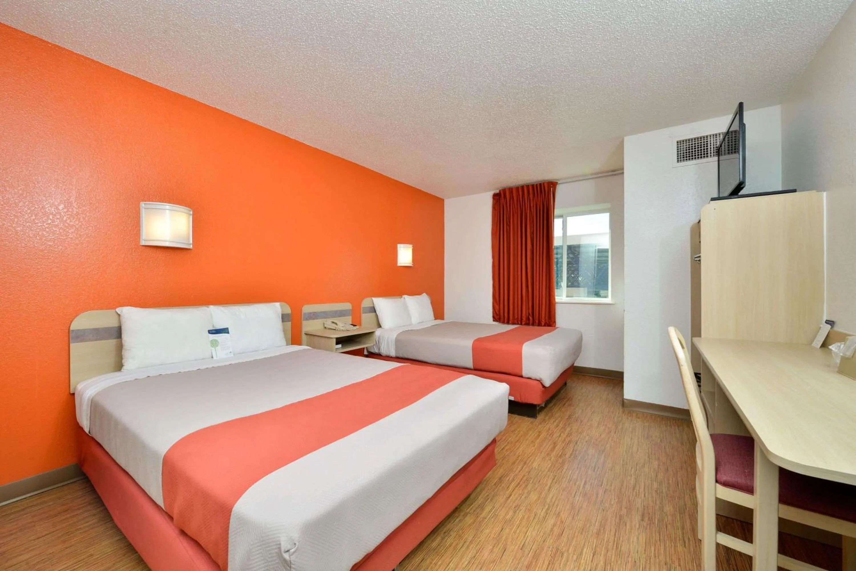 Bedroom, Bed in Motel 6-McKinney, TX - North